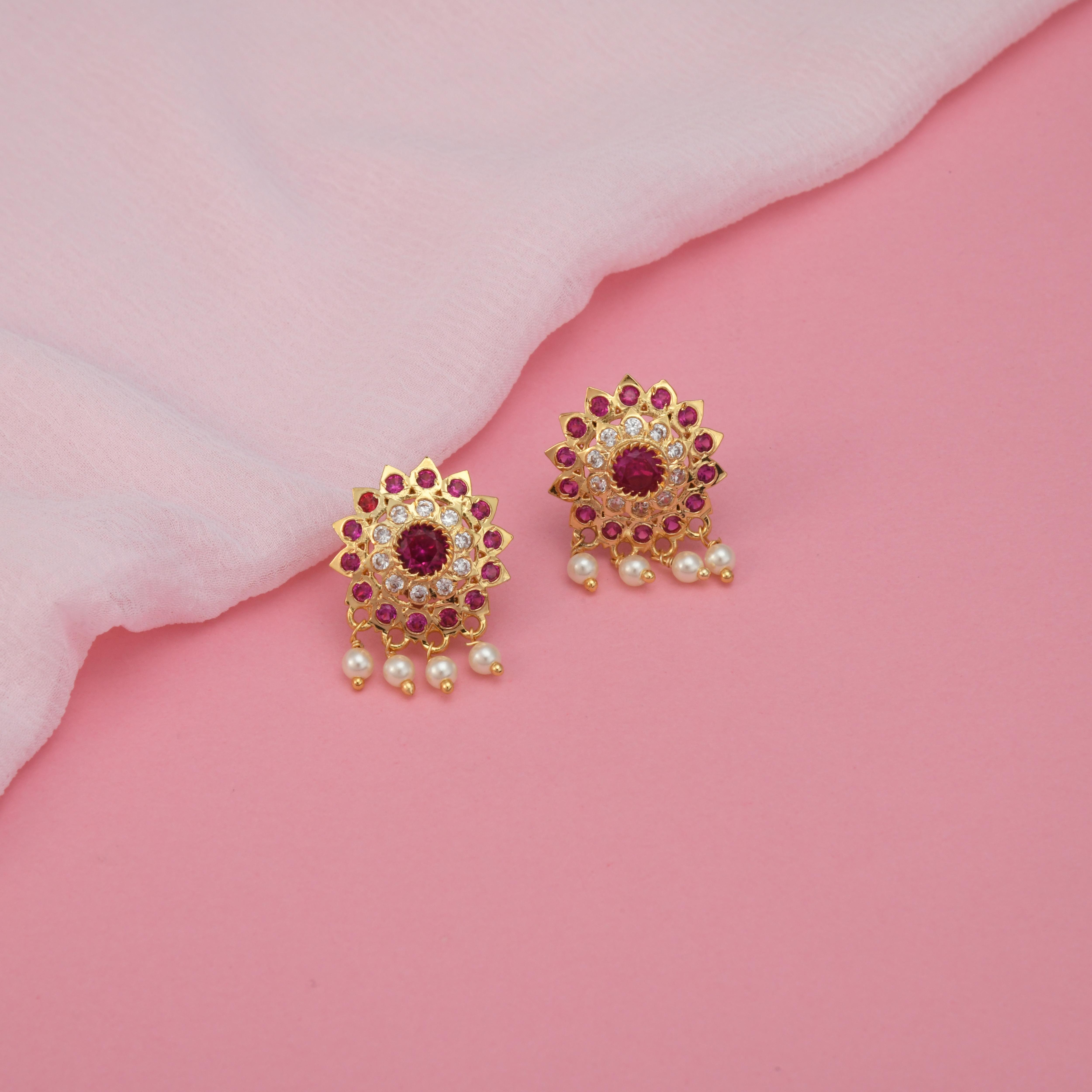 Pouravi Traditional Studs