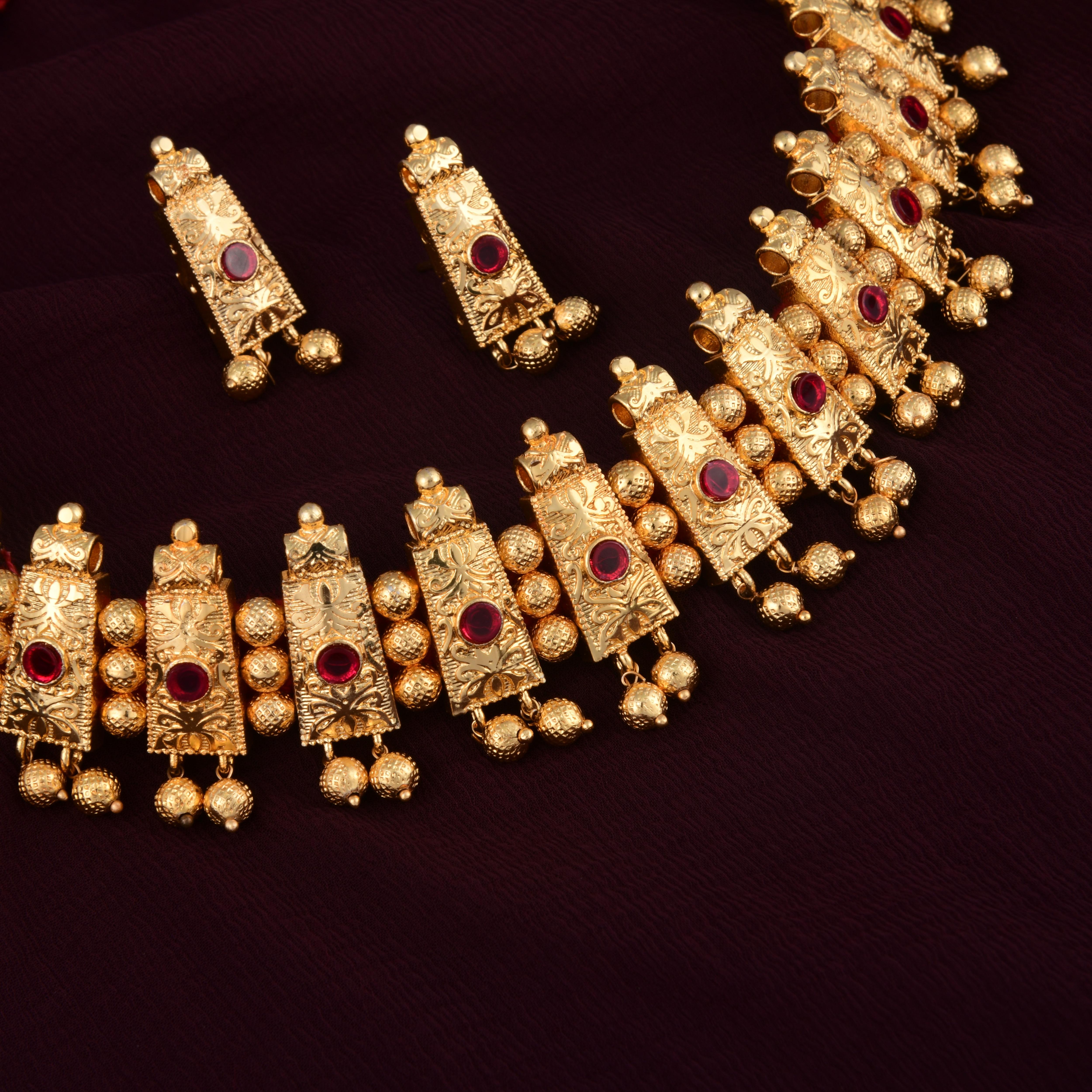 Gold-Plated Chinchpeti Choker - (17Peti)