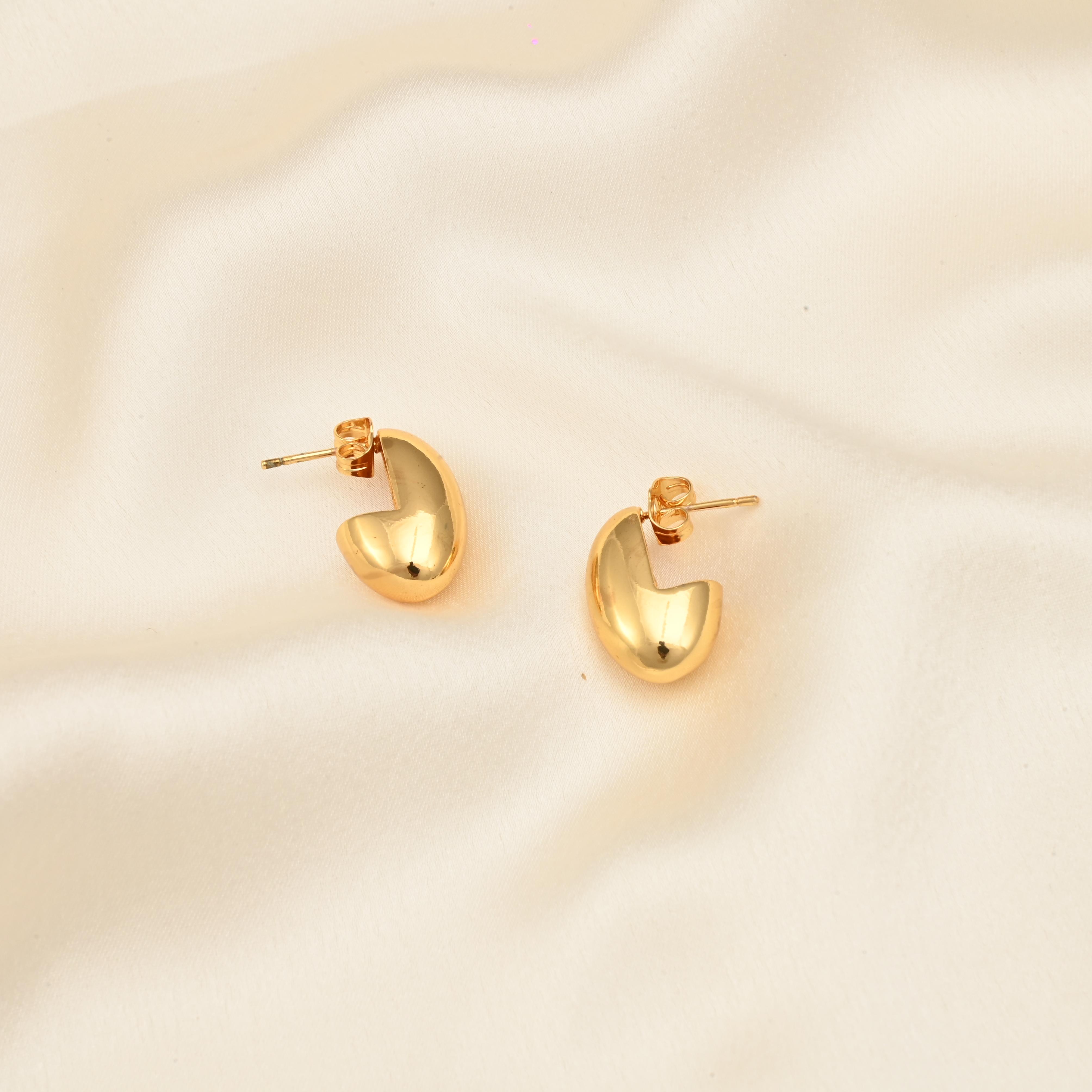 Oval Stud Earrings, Tira