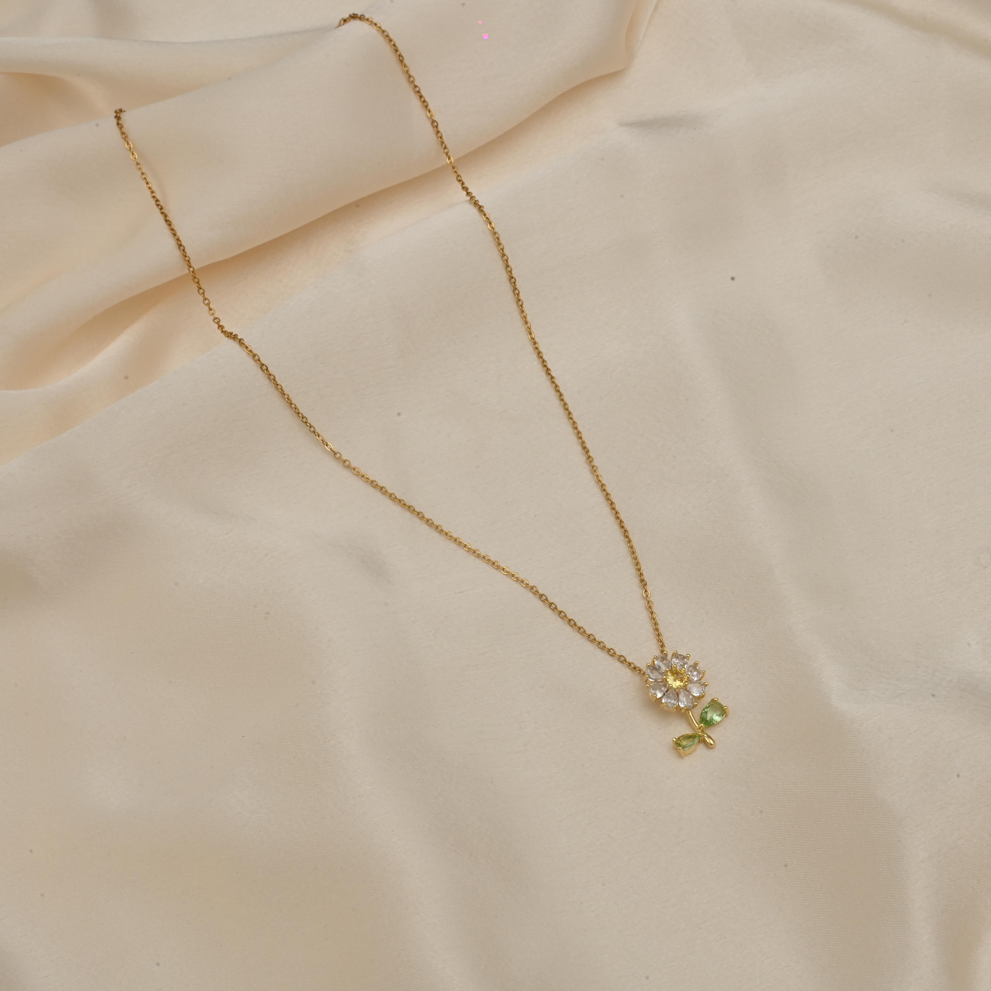 Cubic Zirconia Daisy Pendant Necklace