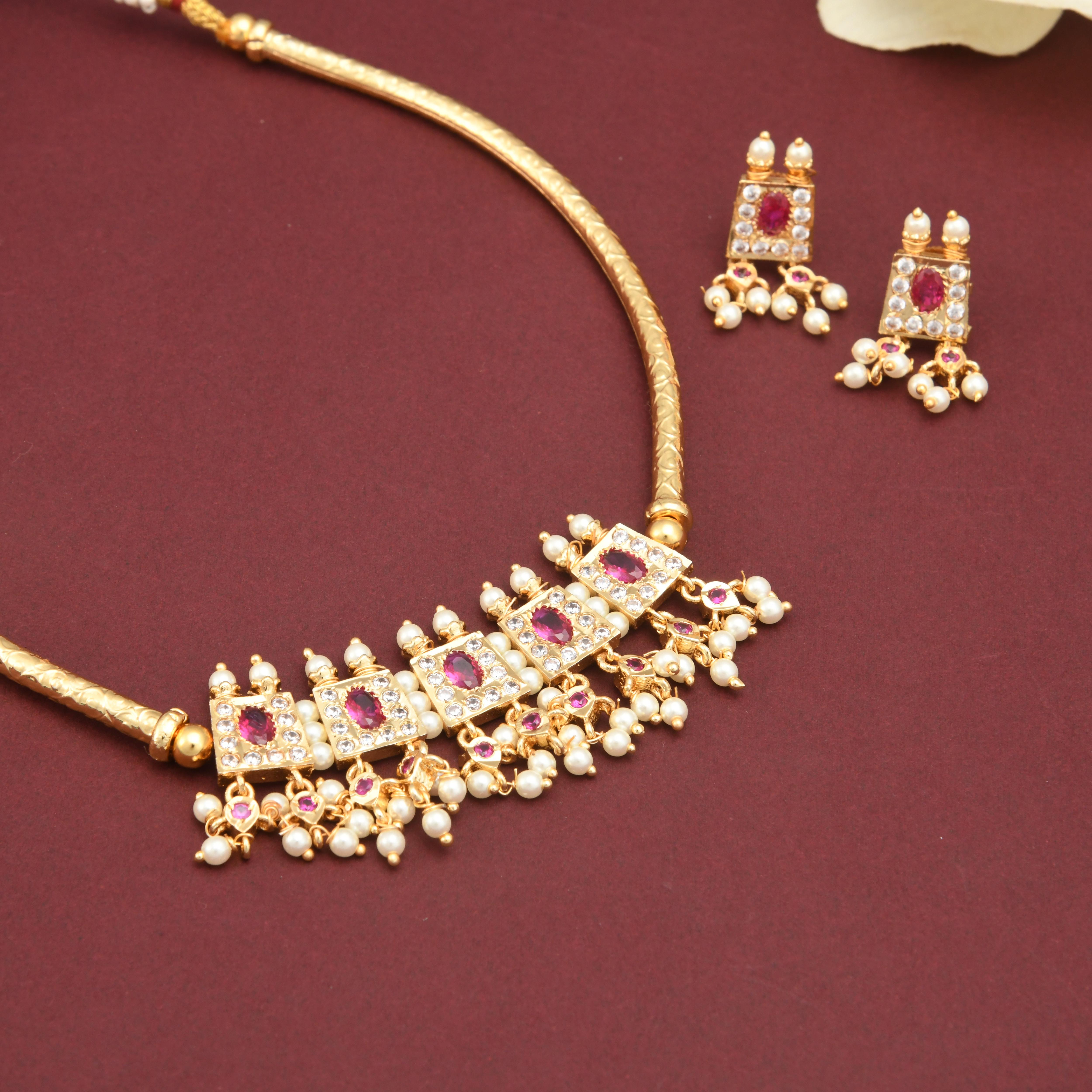 Five Peti Pearl Choker Set