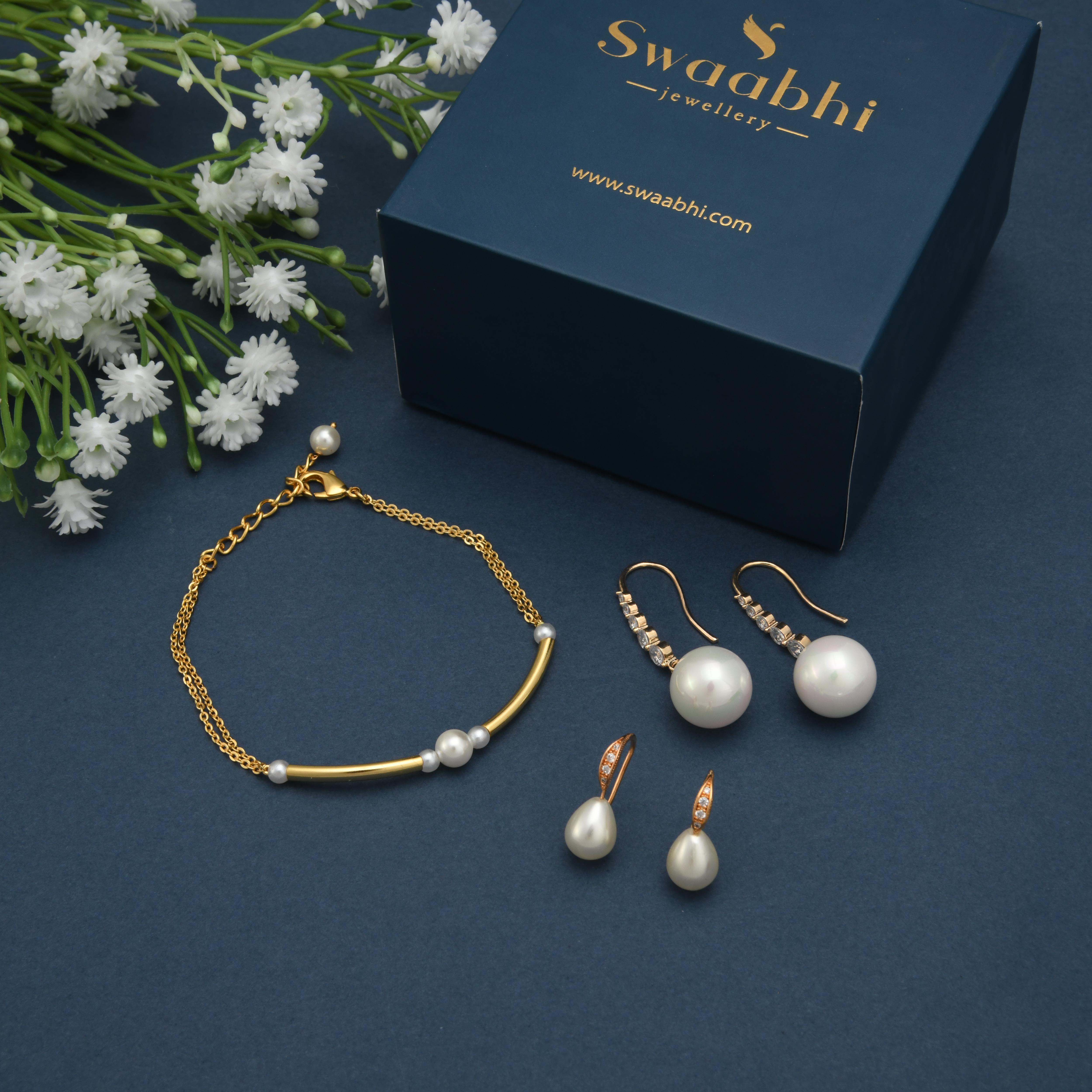 Diva Pearl Set – Earrings & Bracelet