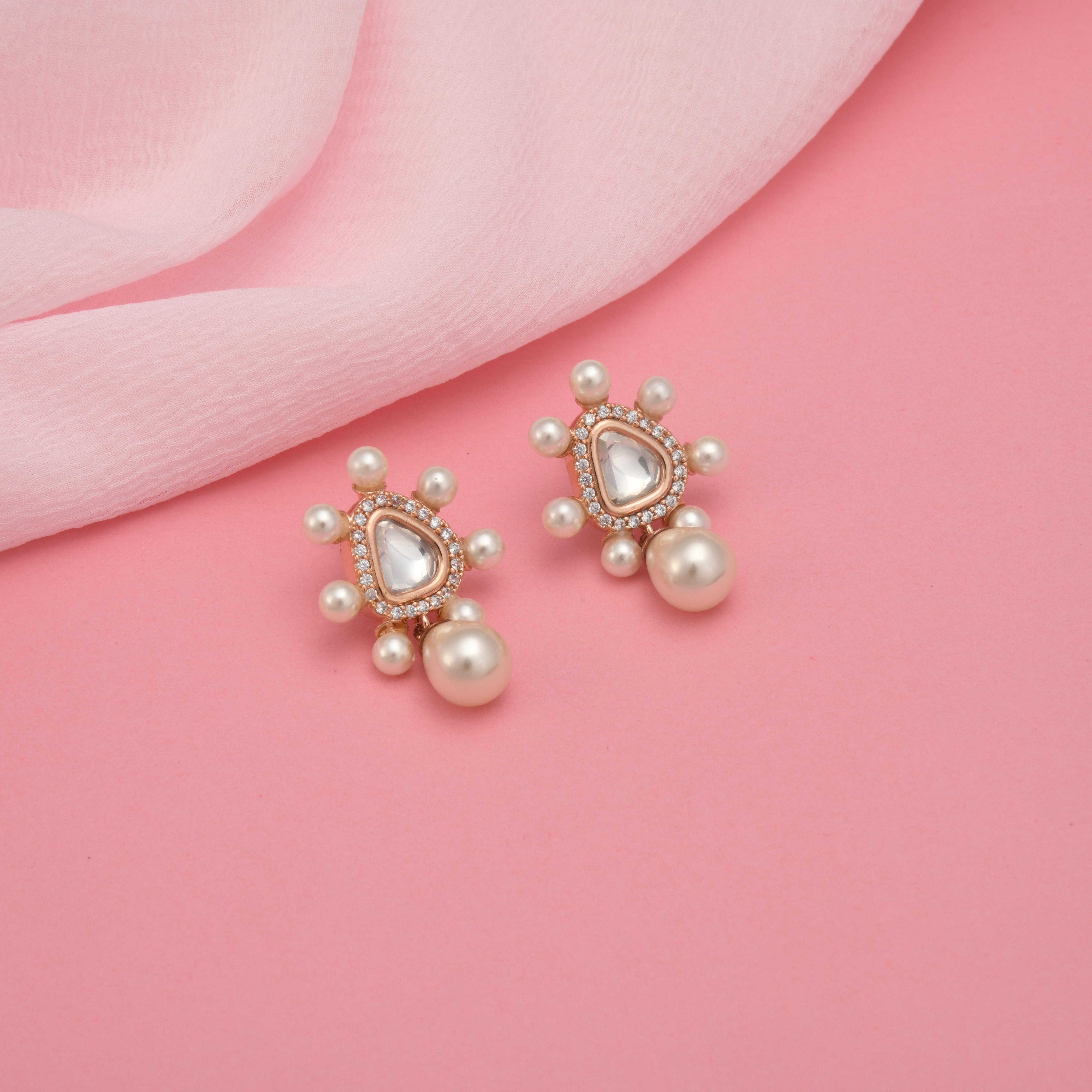 Jasmin Pearl Earrings