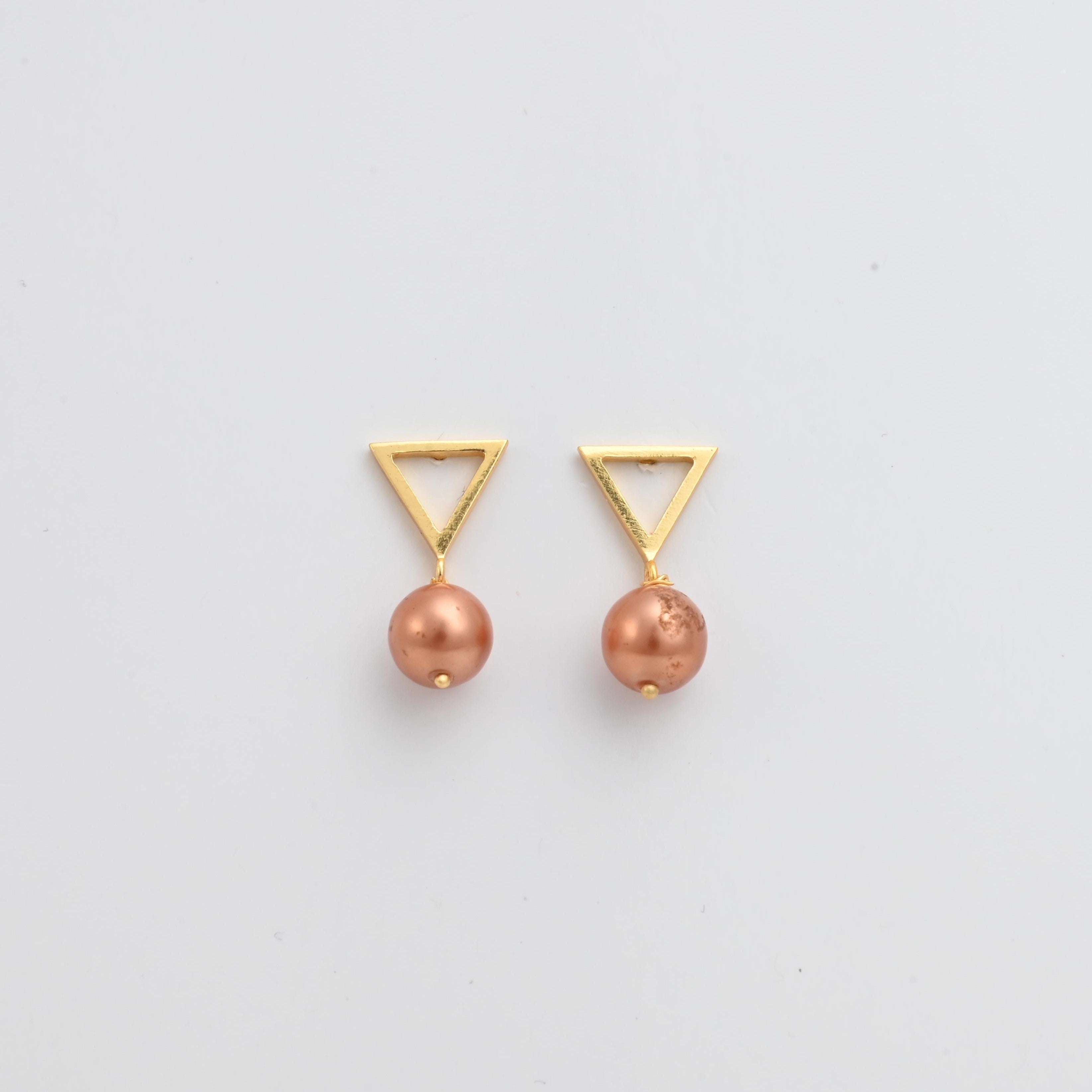 Stella Pearl Earring