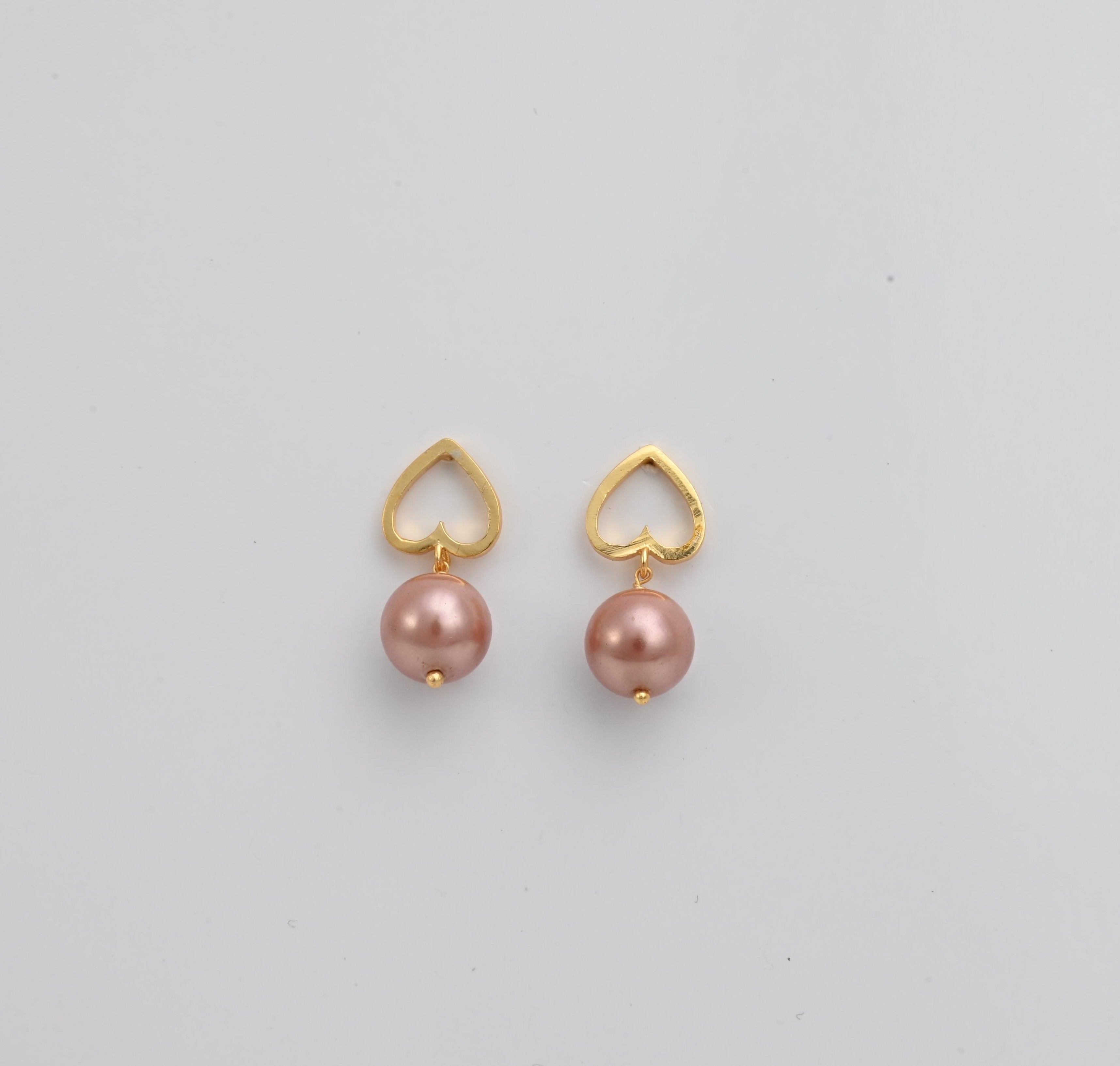 Marie Heart Pearl Earrings