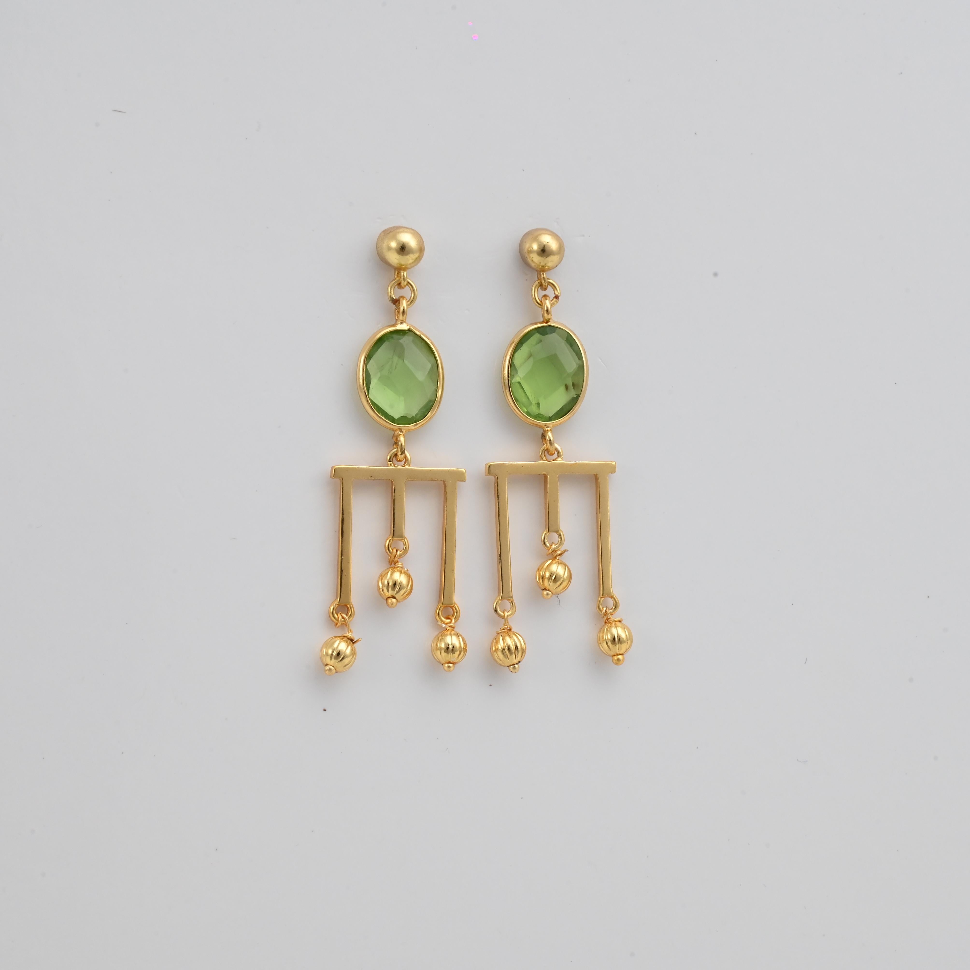 Lea Green Dangler