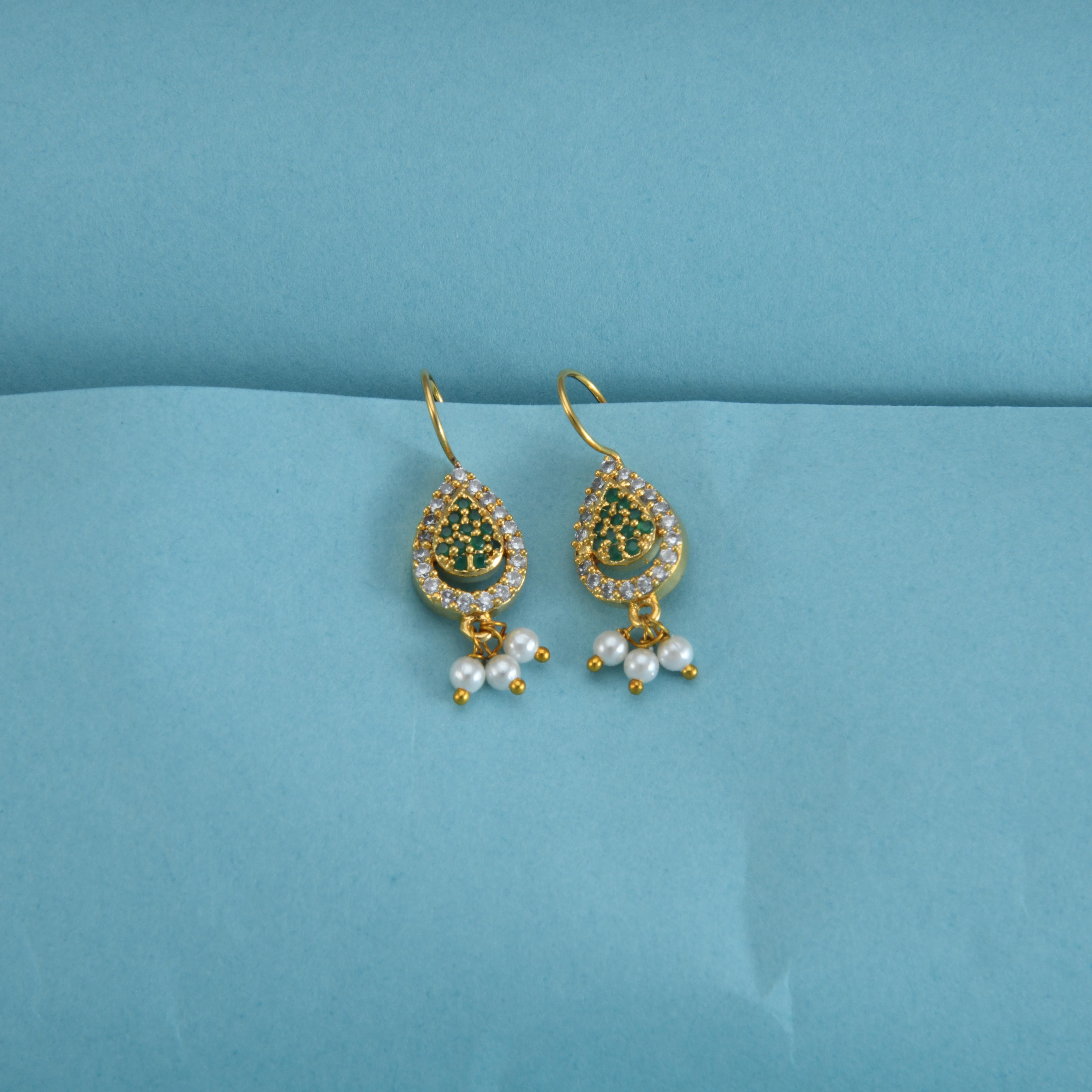 Drop Shape Green Bugadi