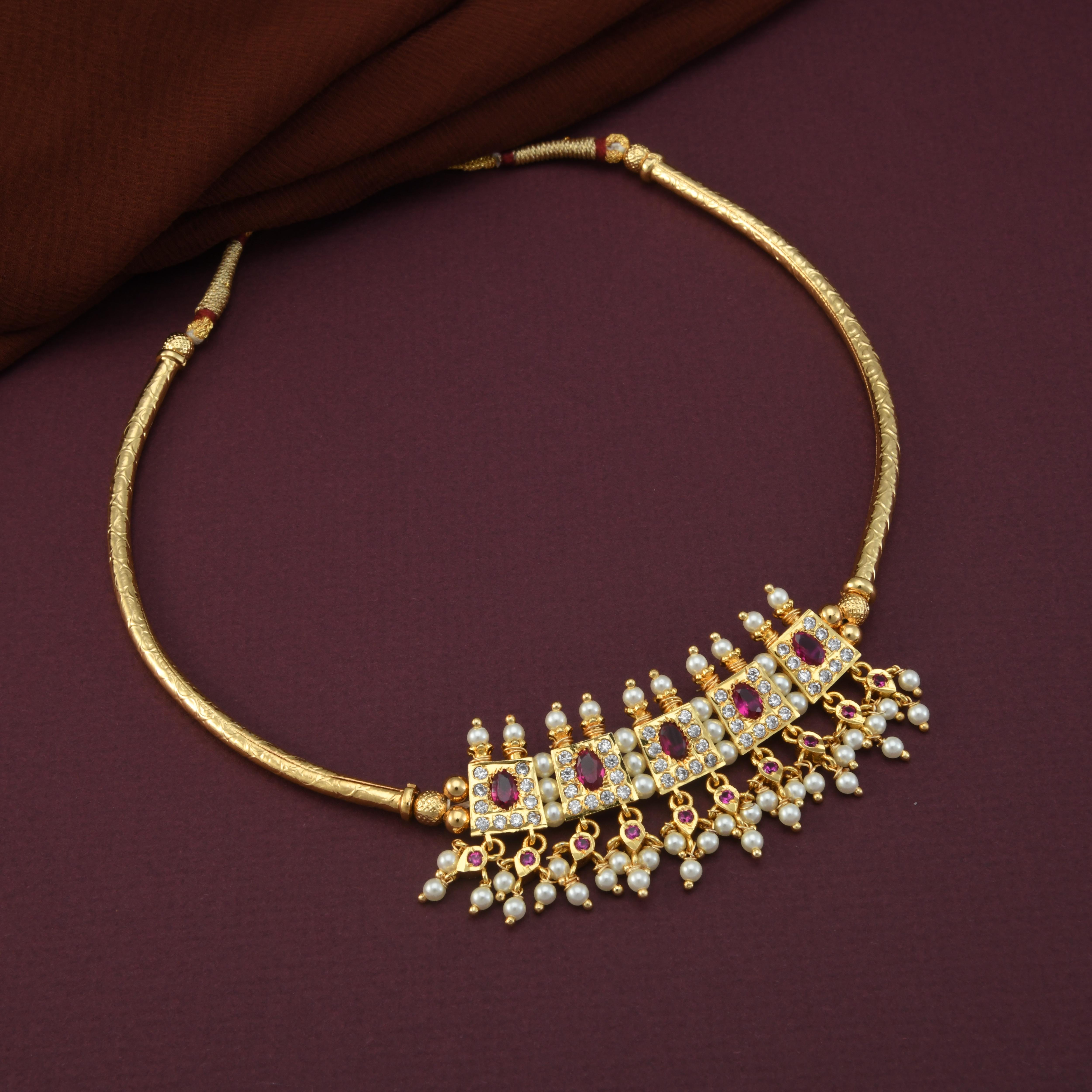 Five Peti Pearls Choker