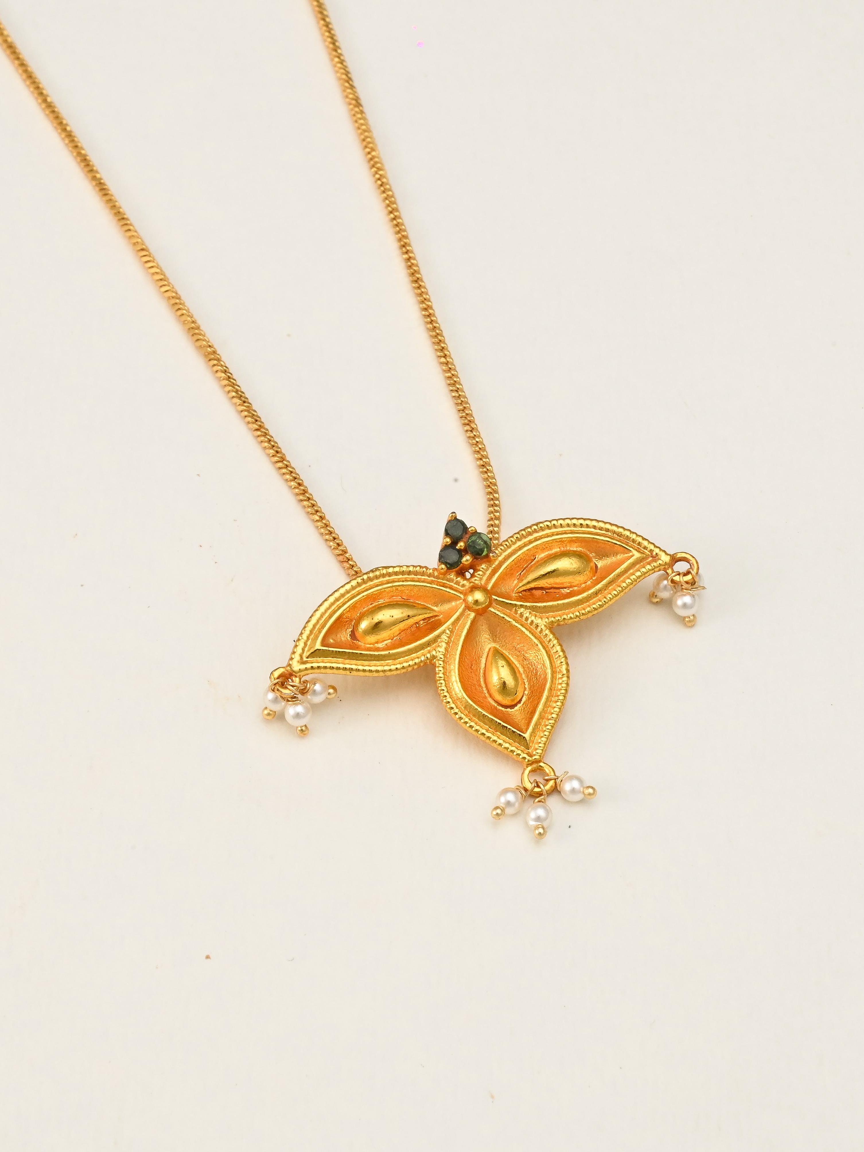 Belpan Pendant Necklace
