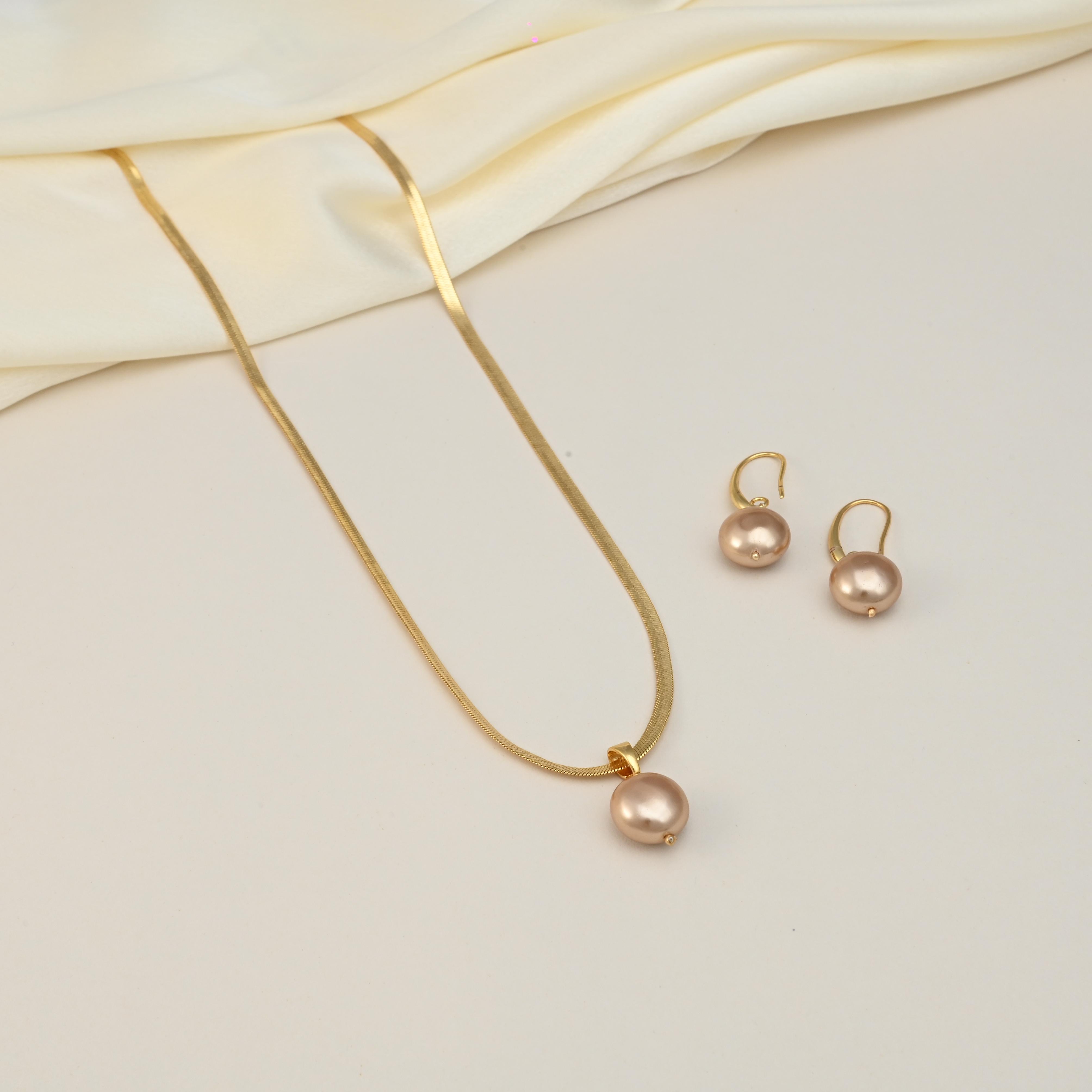 Twisted Snake Chain Pearl Pendant Set