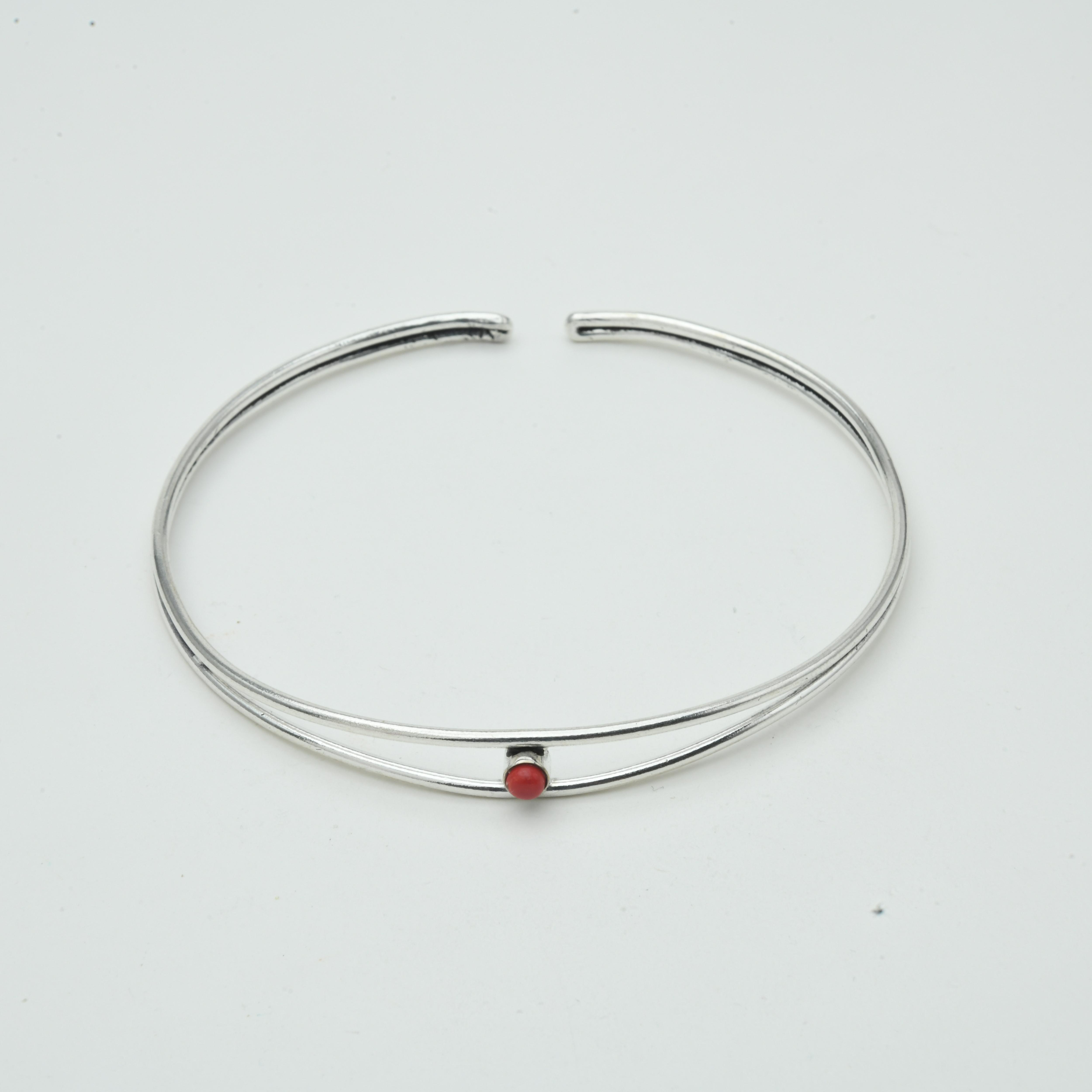 Tanvi Stone Armlet - Silver Polish