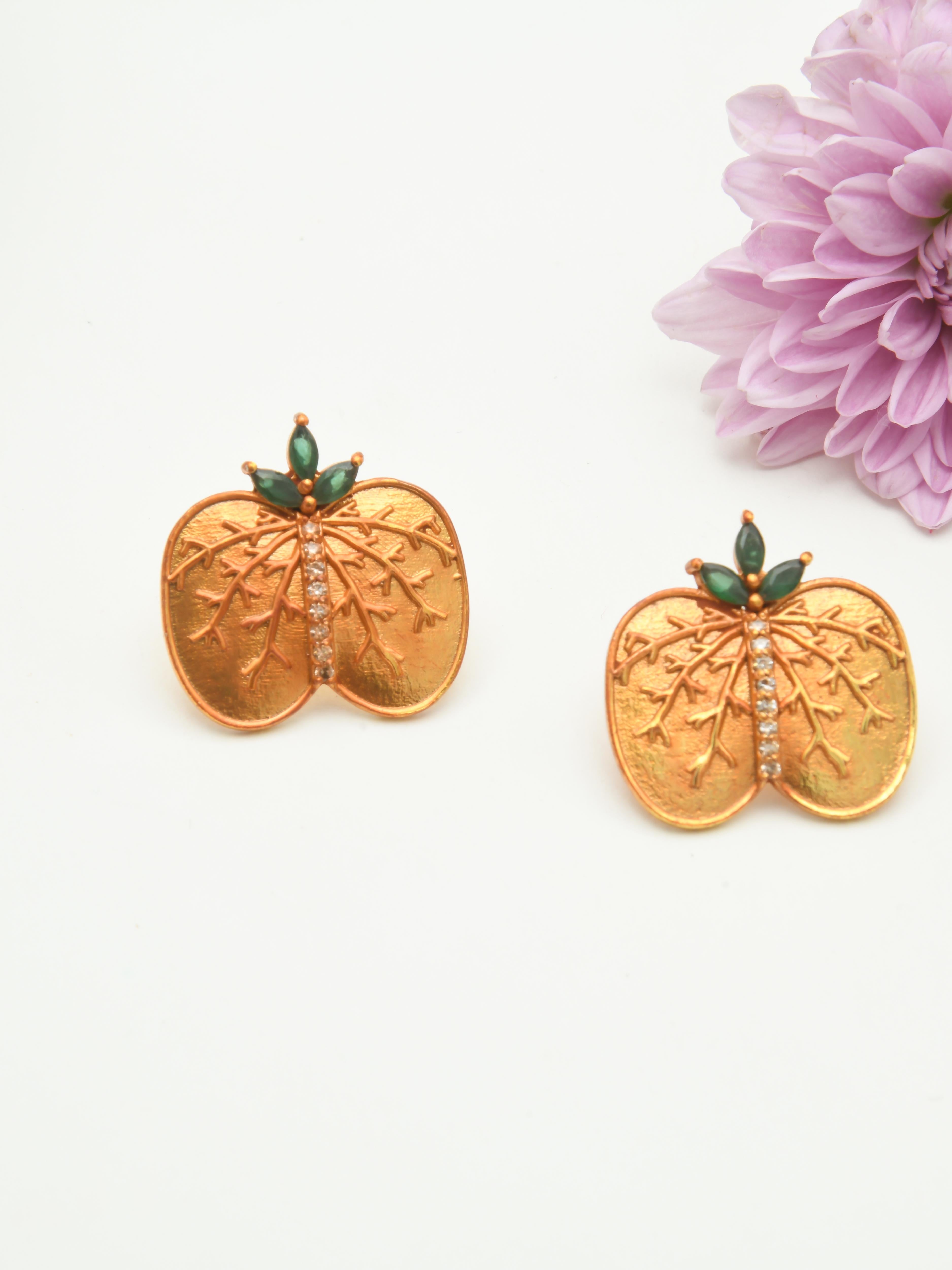 Apta Earrings