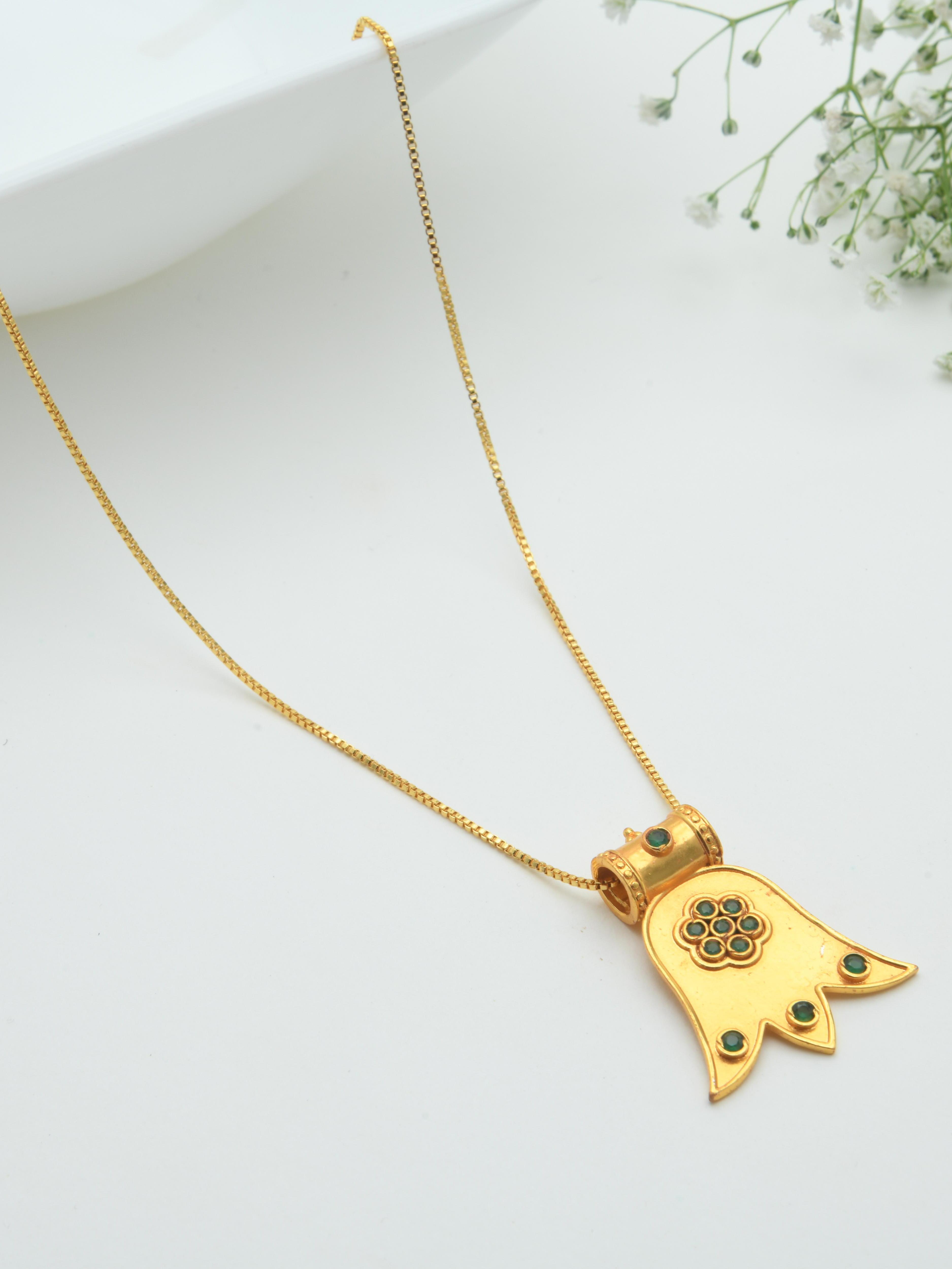 Alatam Pendant Necklace