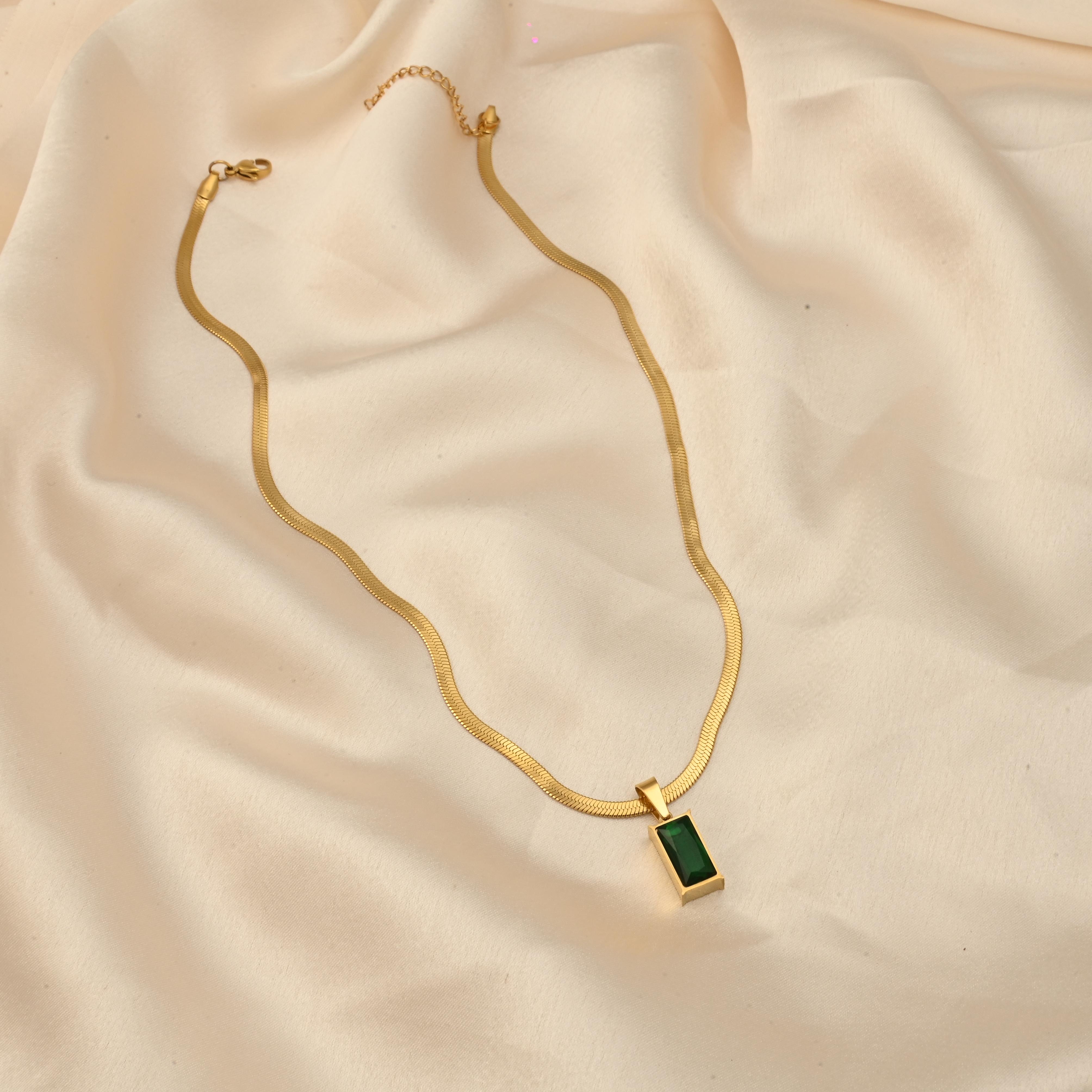 Snake Chain with Emerald Stone Pendant