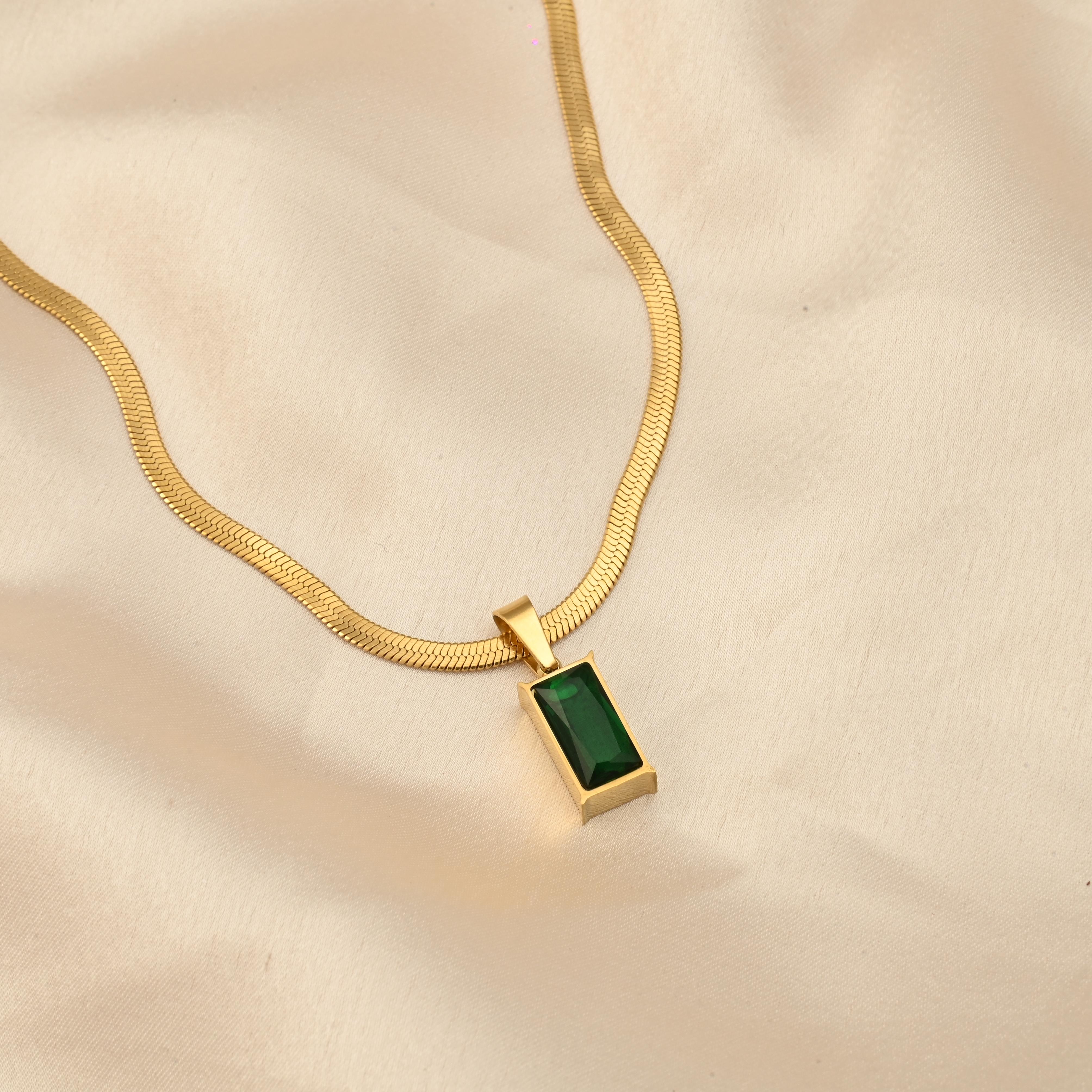 Snake Chain with Emerald Stone Pendant