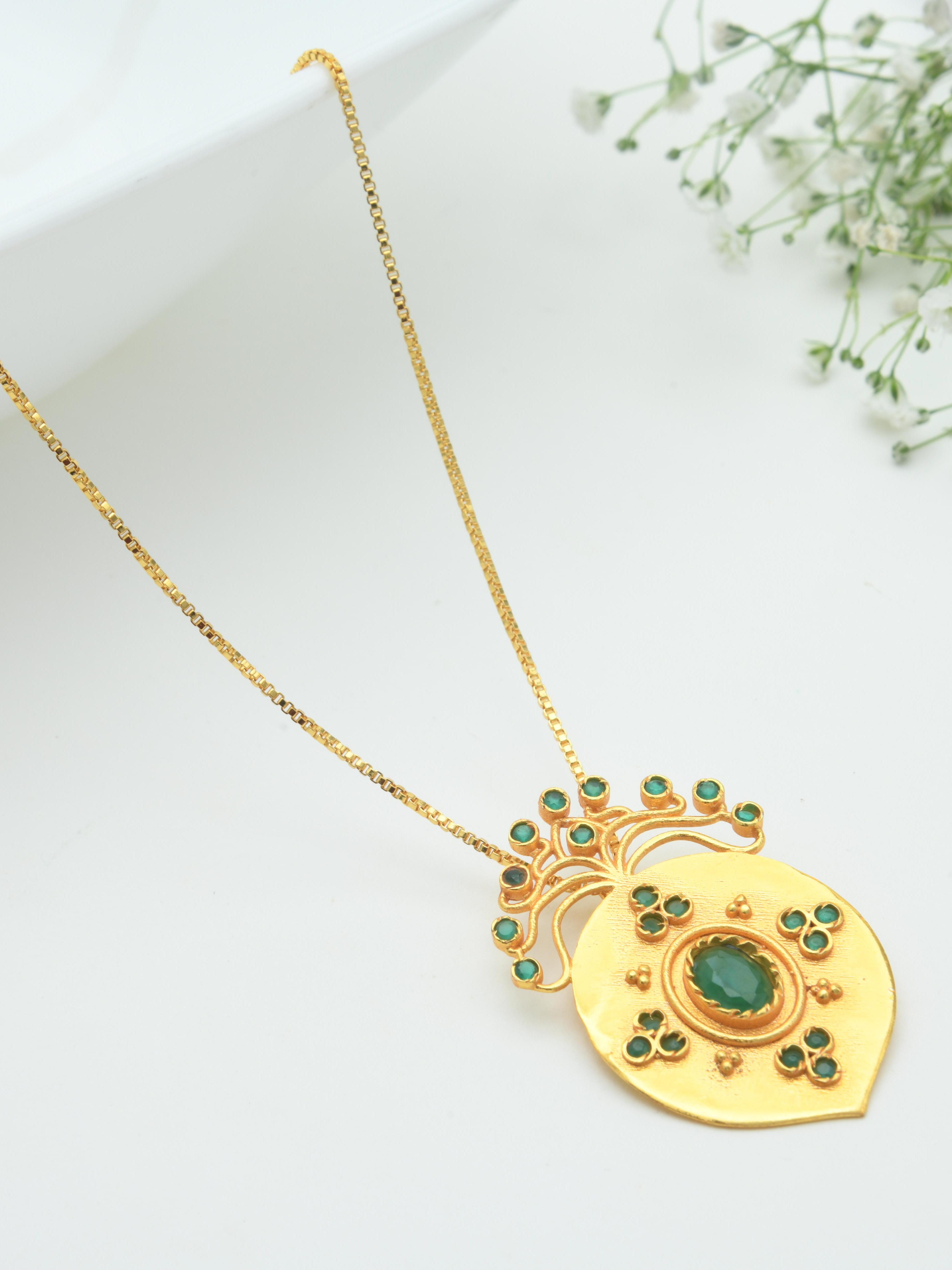 Lolitam Pendant Necklace