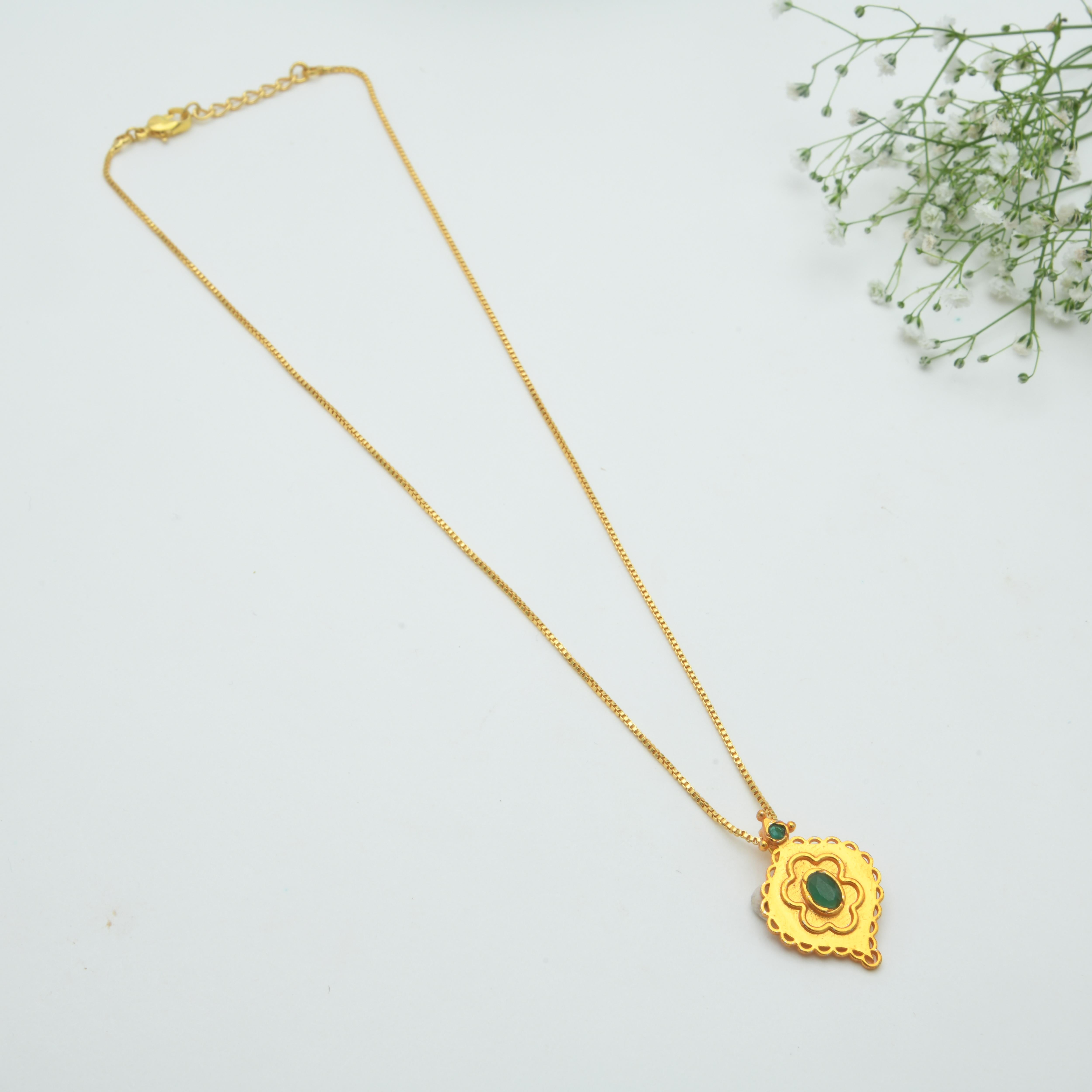 Pushpam Pendant Necklace