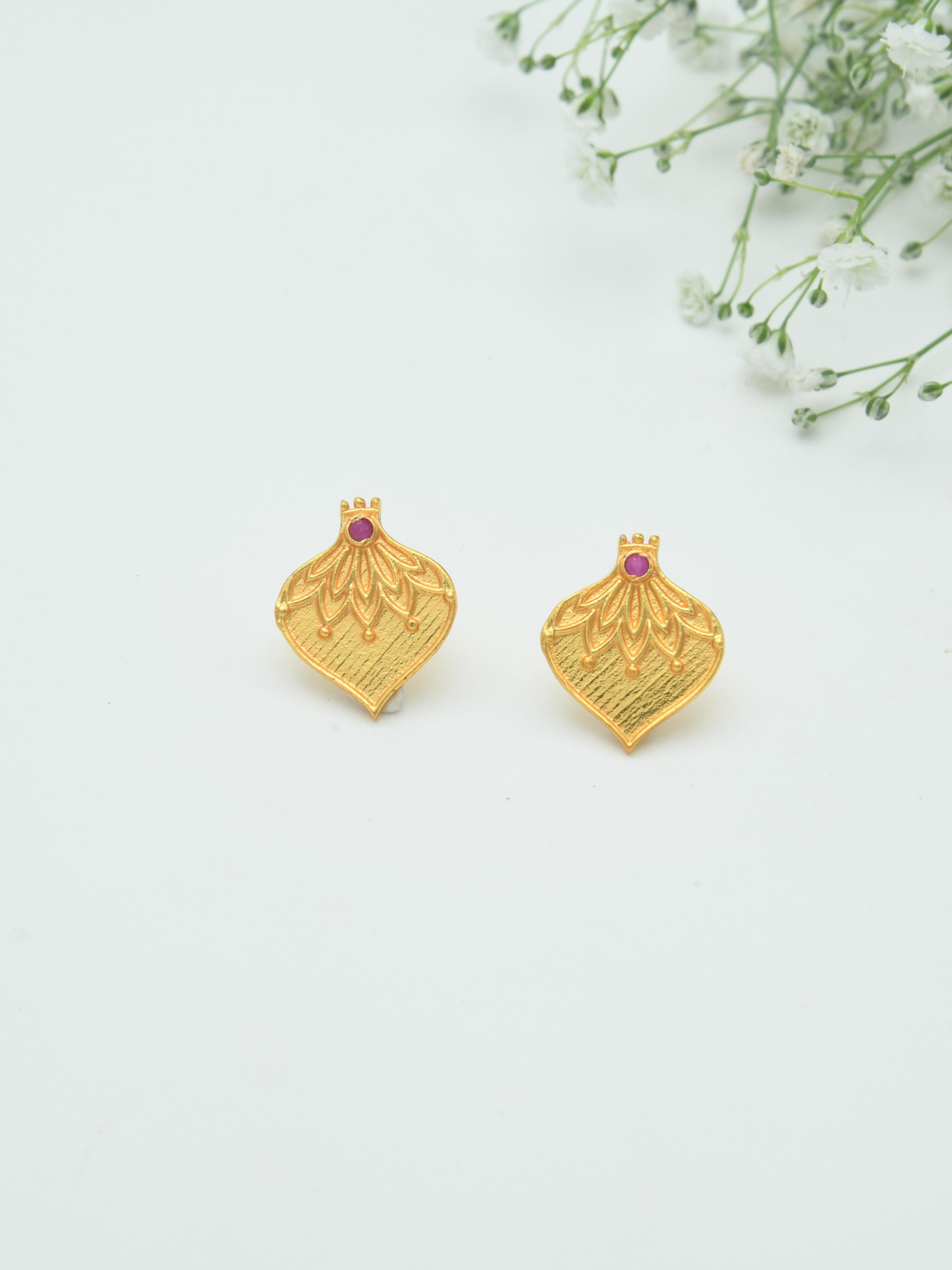 Suchi Earrings