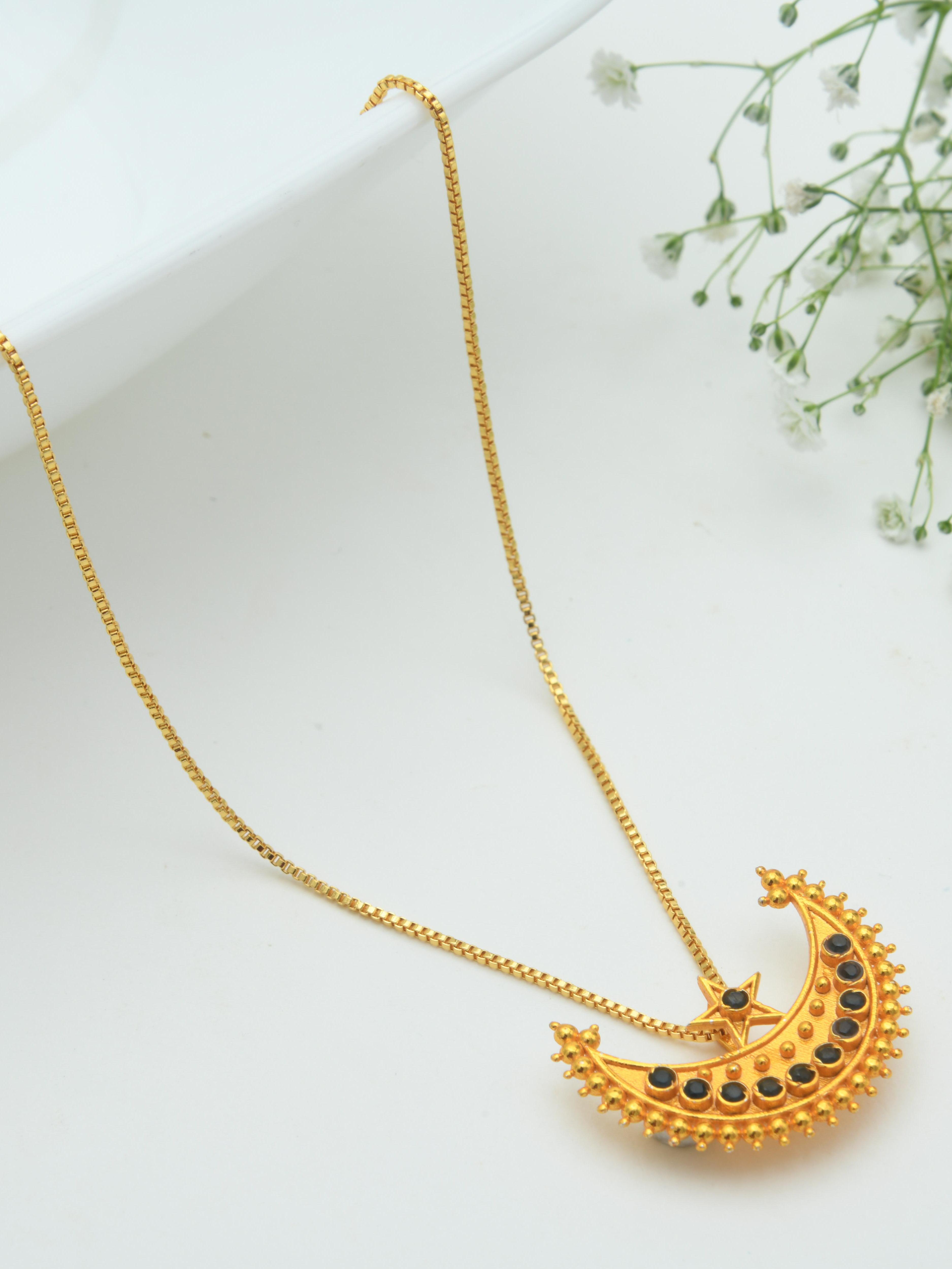 Chandrika Pendant Necklace