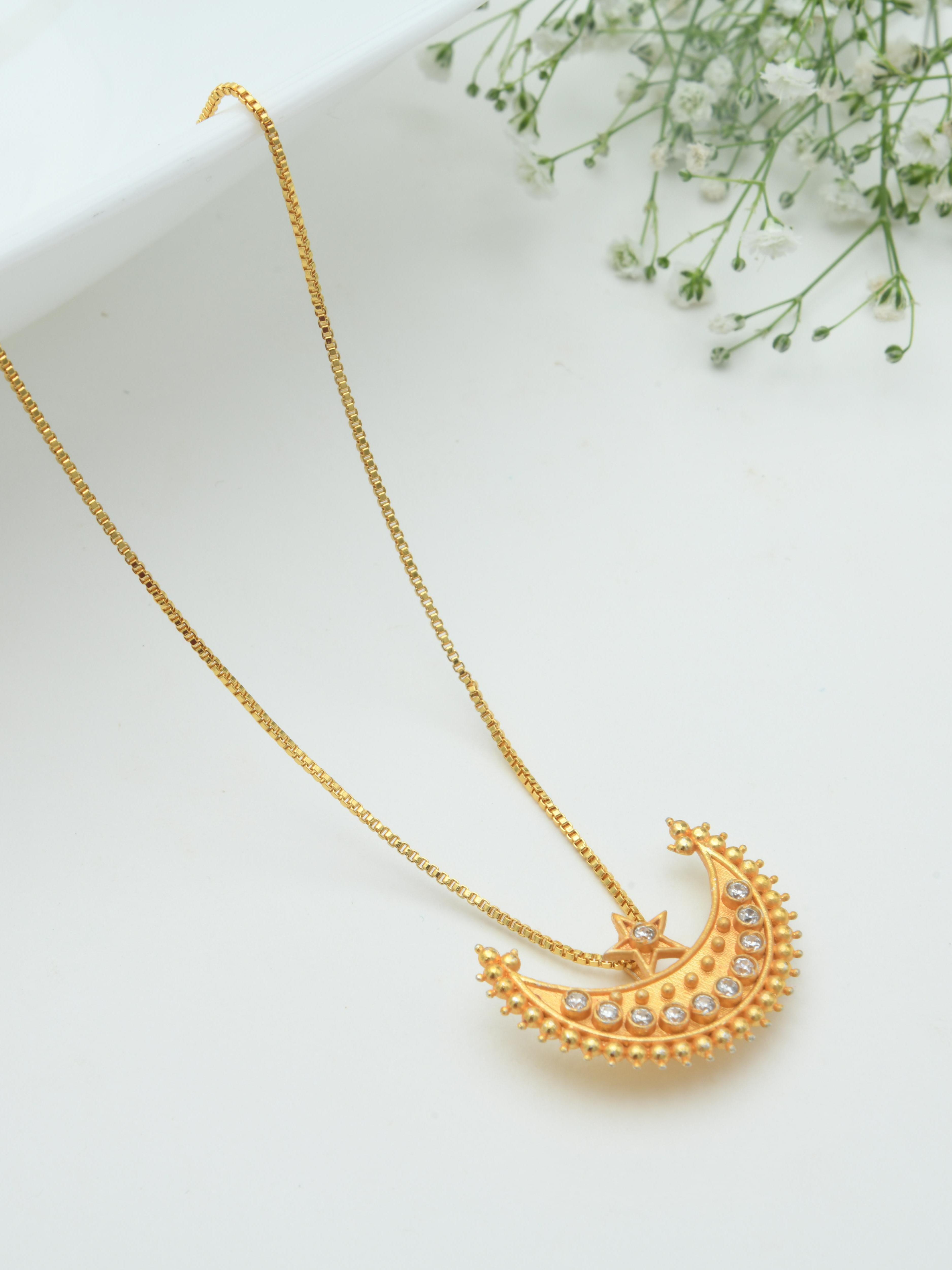 Chandrika Pendant Necklace