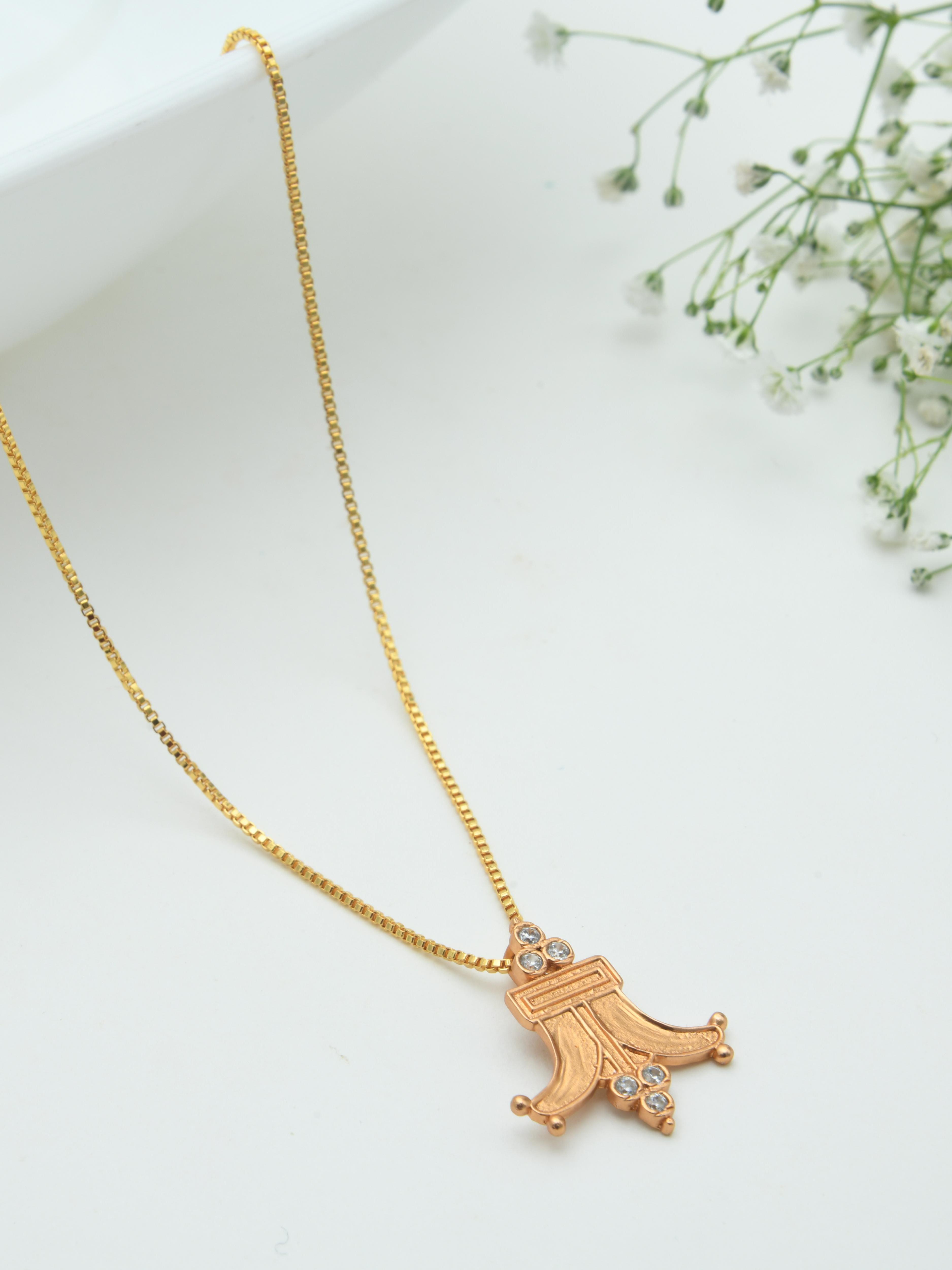 Hastika Pendant Necklace