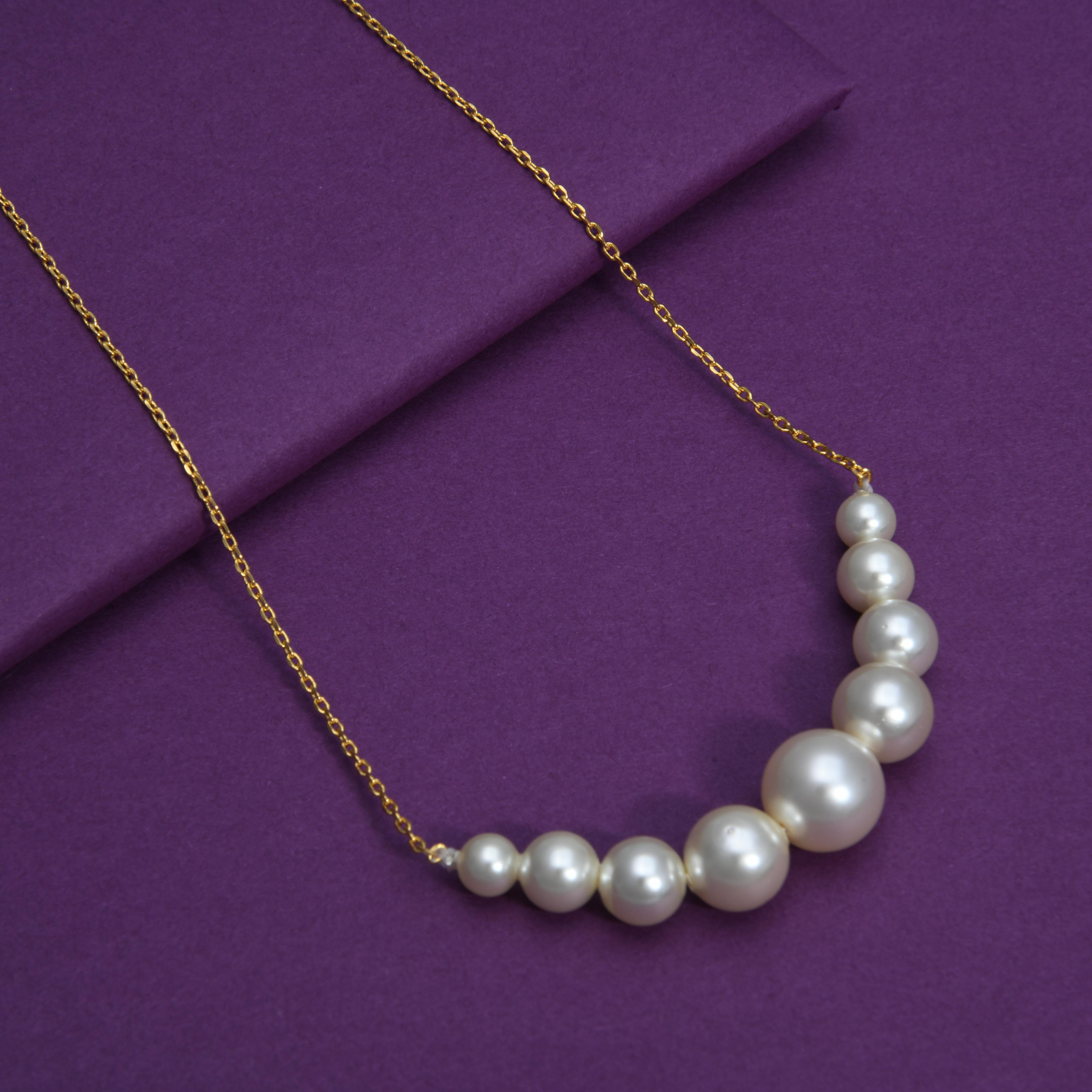 Luna Pearl Chain Necklace
