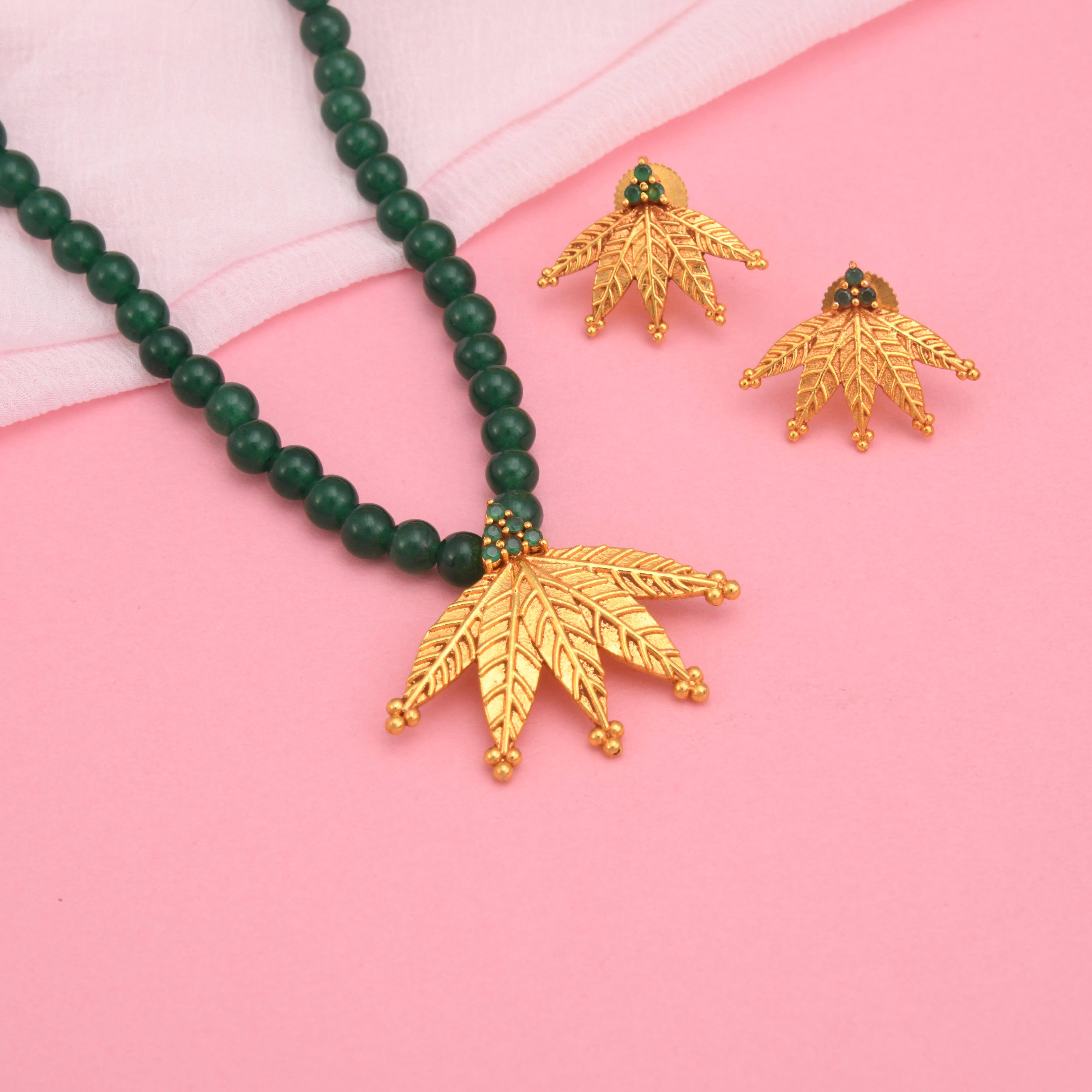 Big Amba Beads Necklace