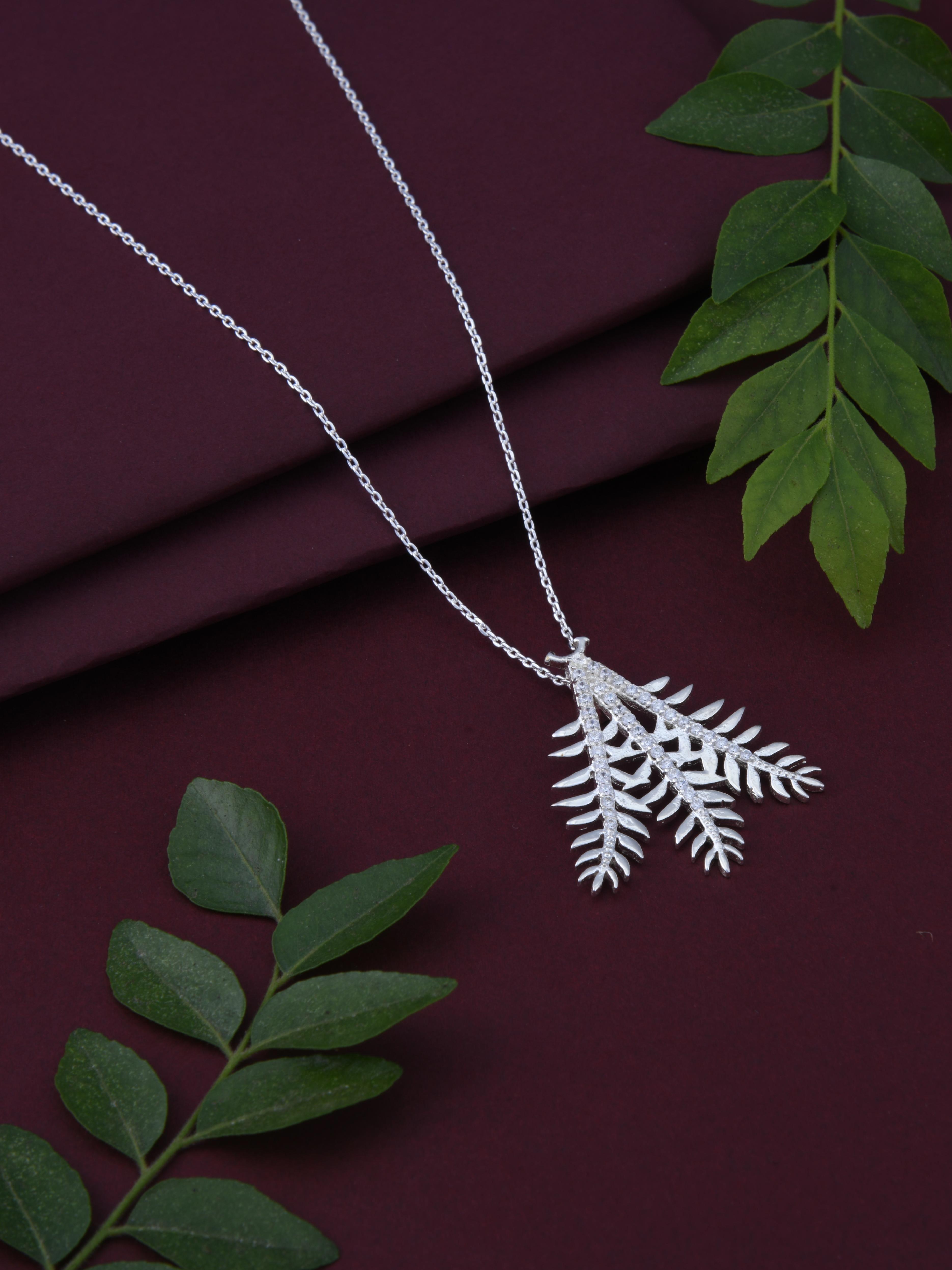 Curry Leaves Spice Pendant Necklace