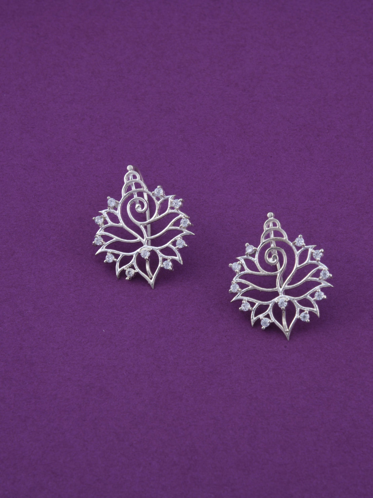Muruja Khoti Chita Hook Earrings