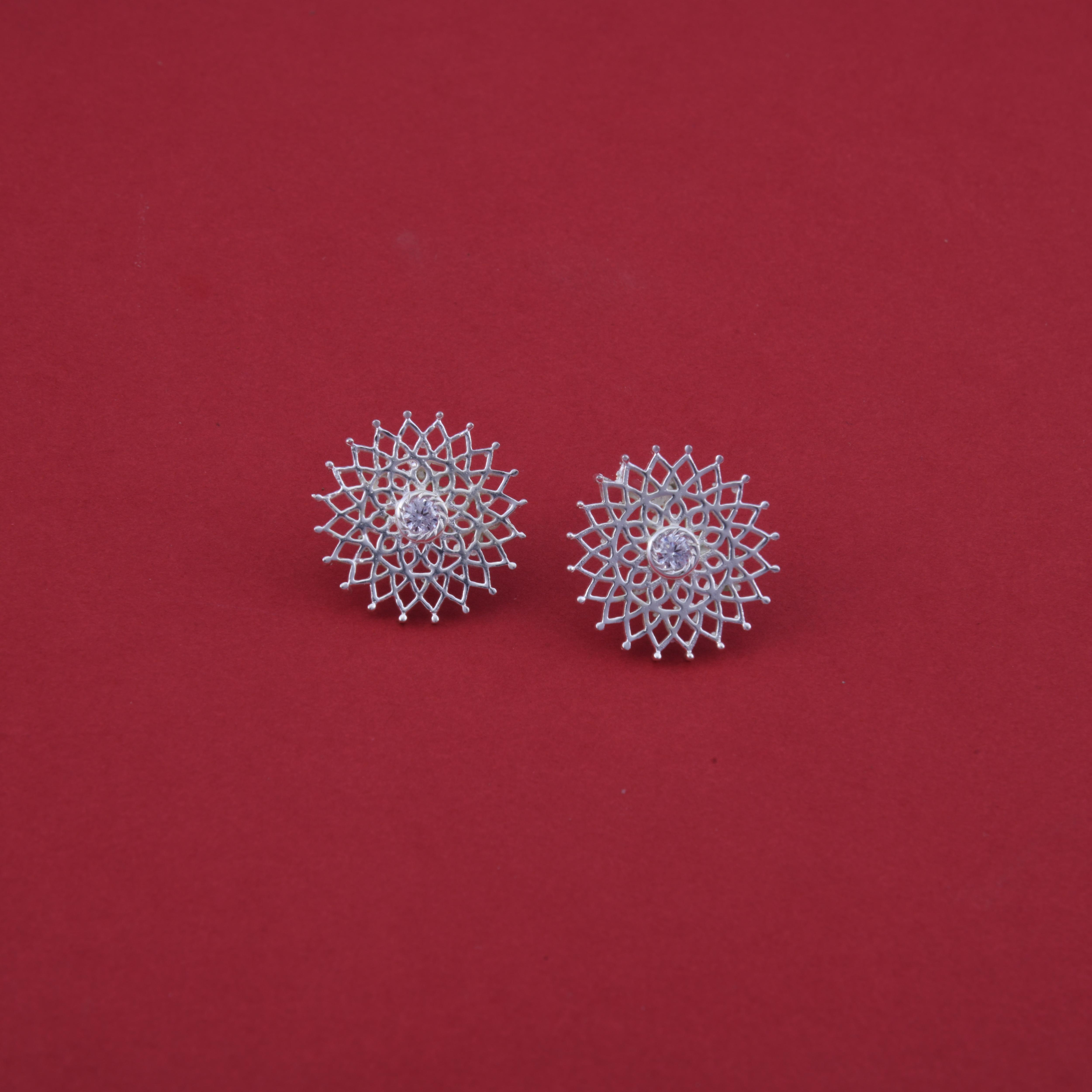 Alpona Stud Earrings