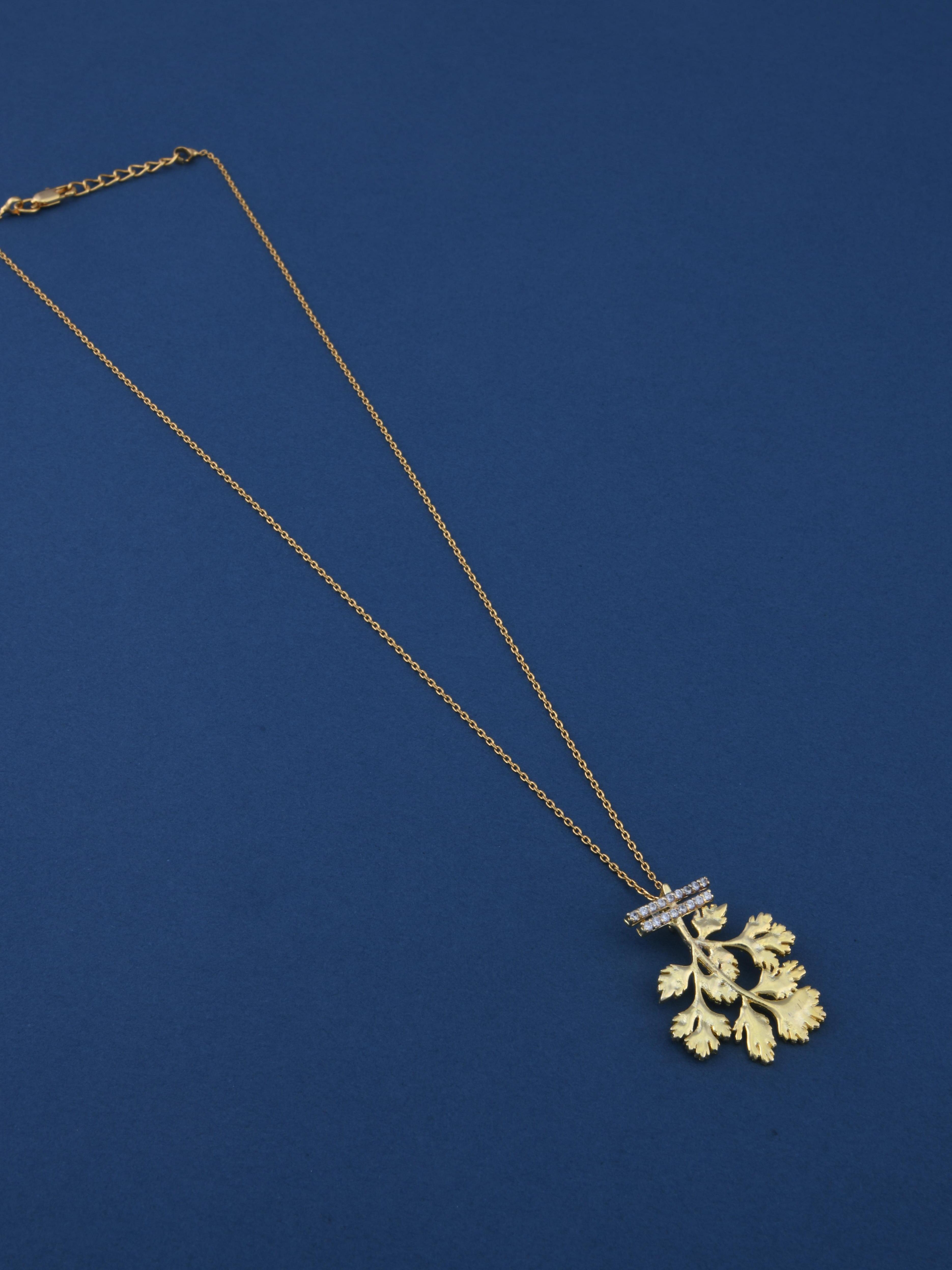 Coriander Leaves Spice Pendant Necklace