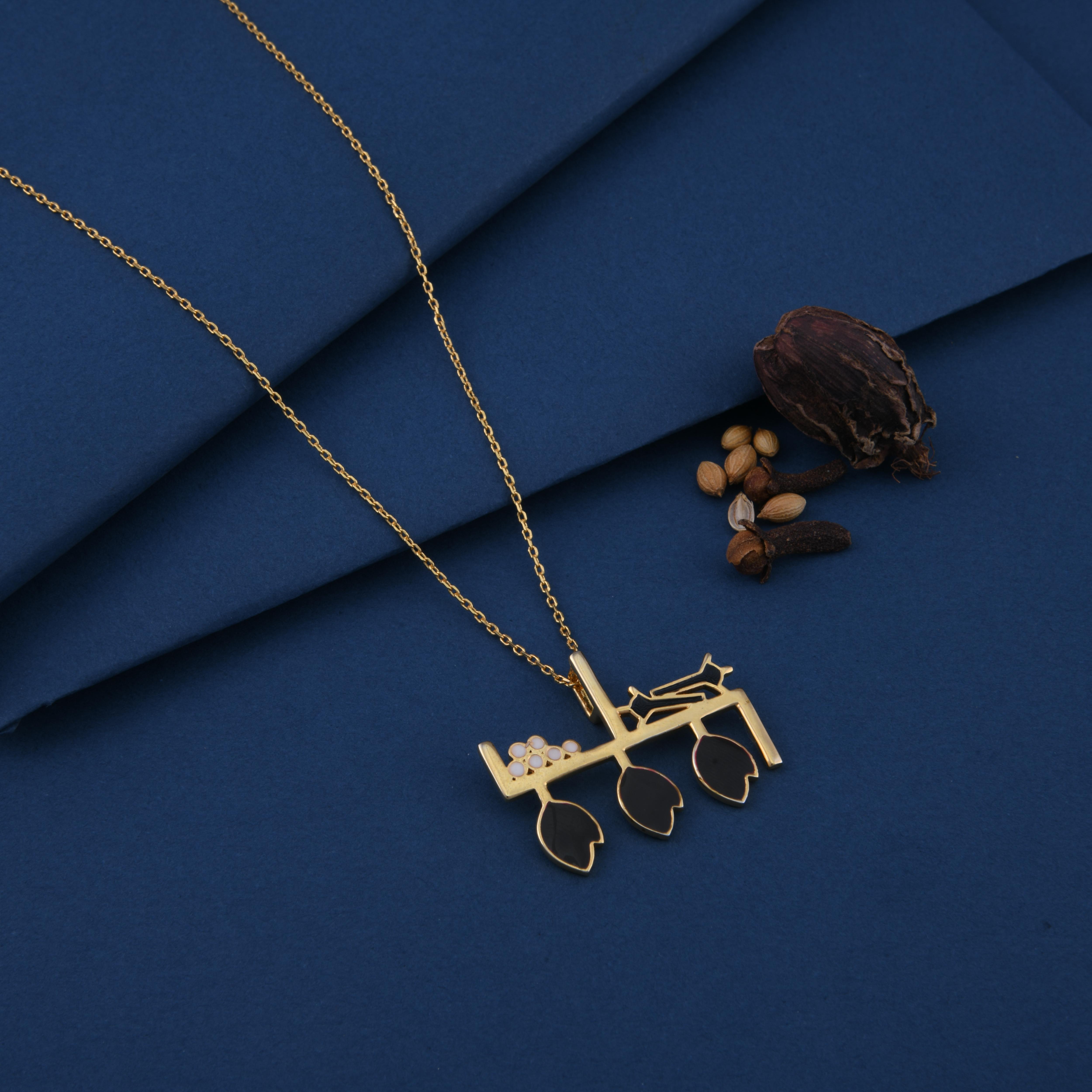 Cardamom, Clove, Sesame Seeds Spice Pendant Necklace