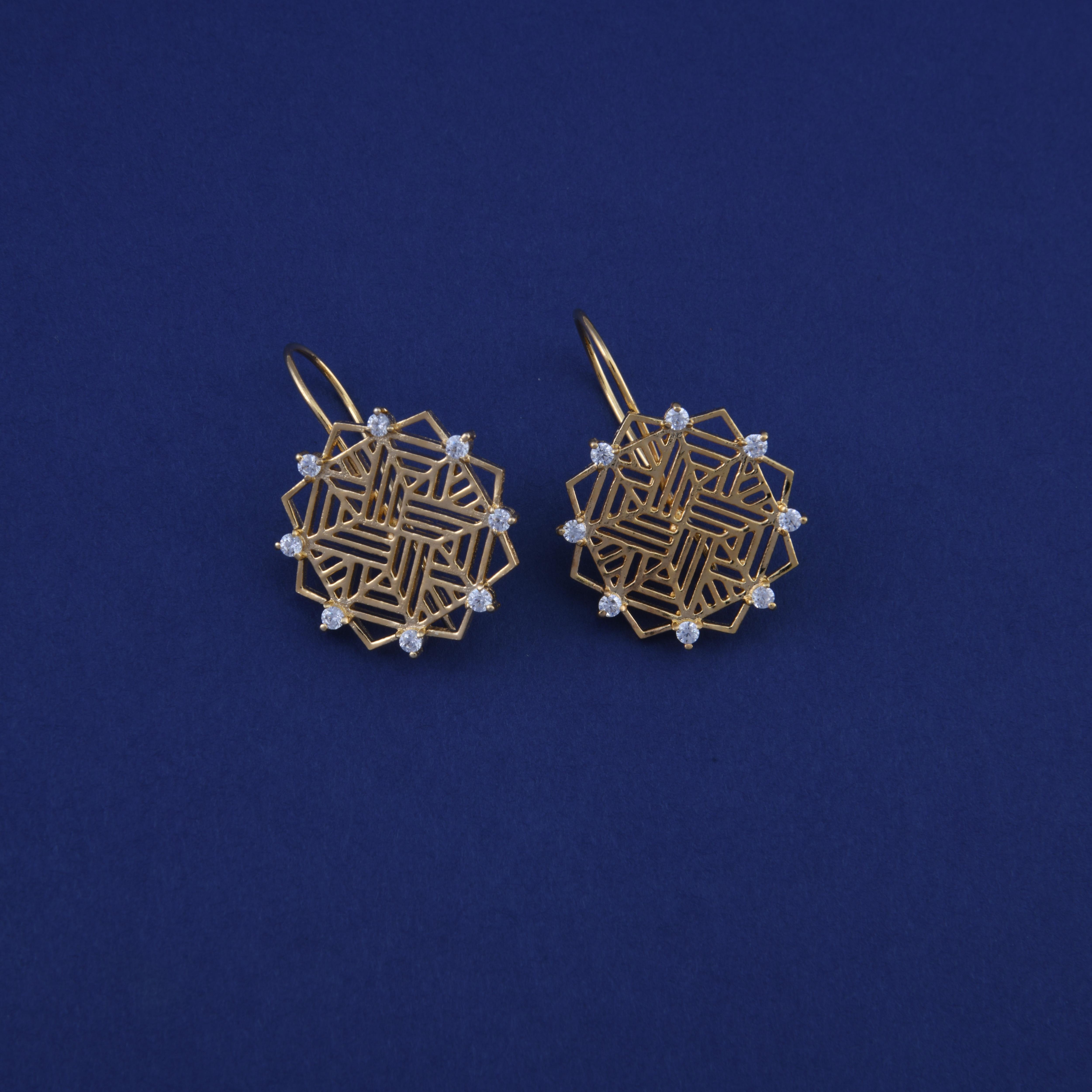 Chowk Purna Small Hook Earring