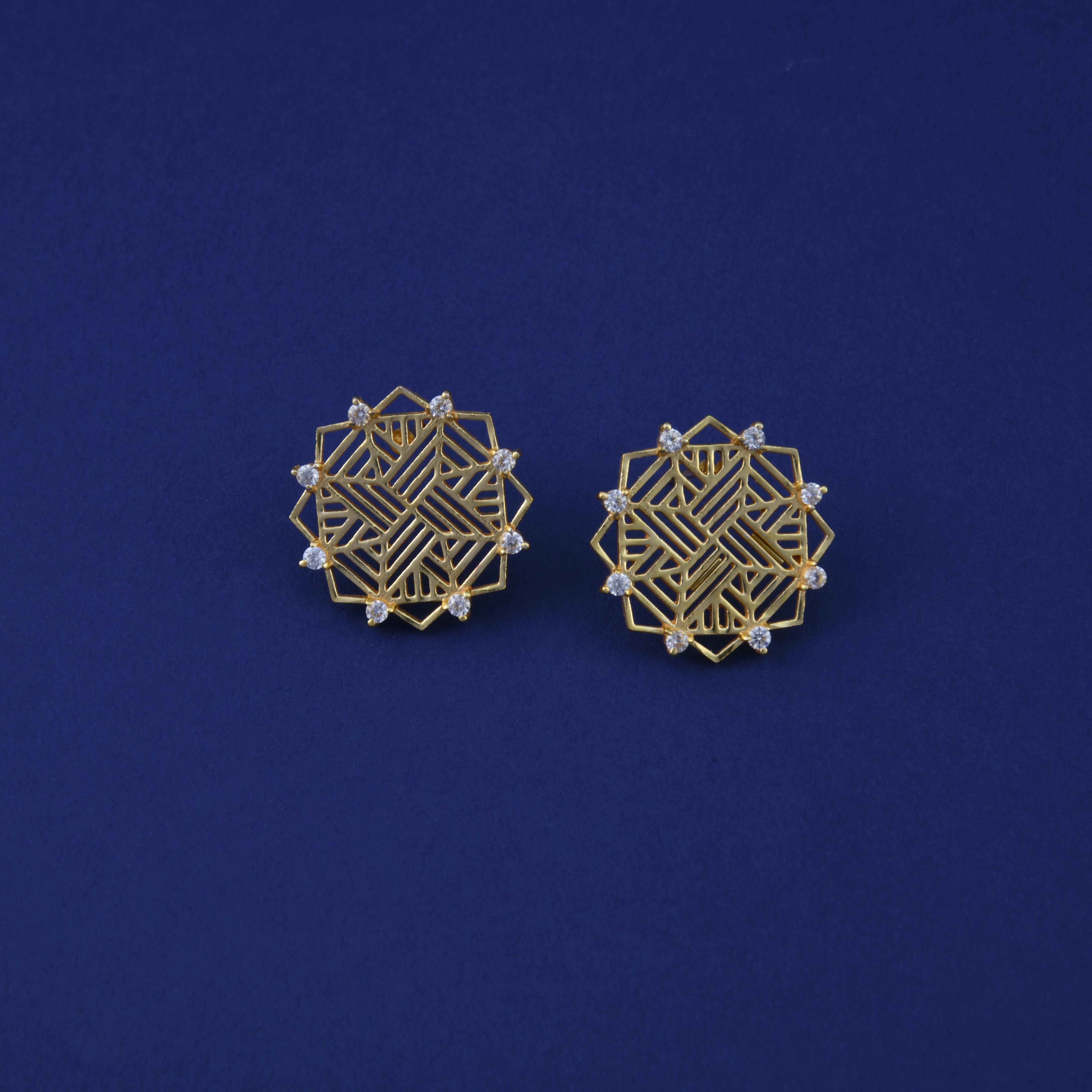 Chowk Purna Small Stud Earring