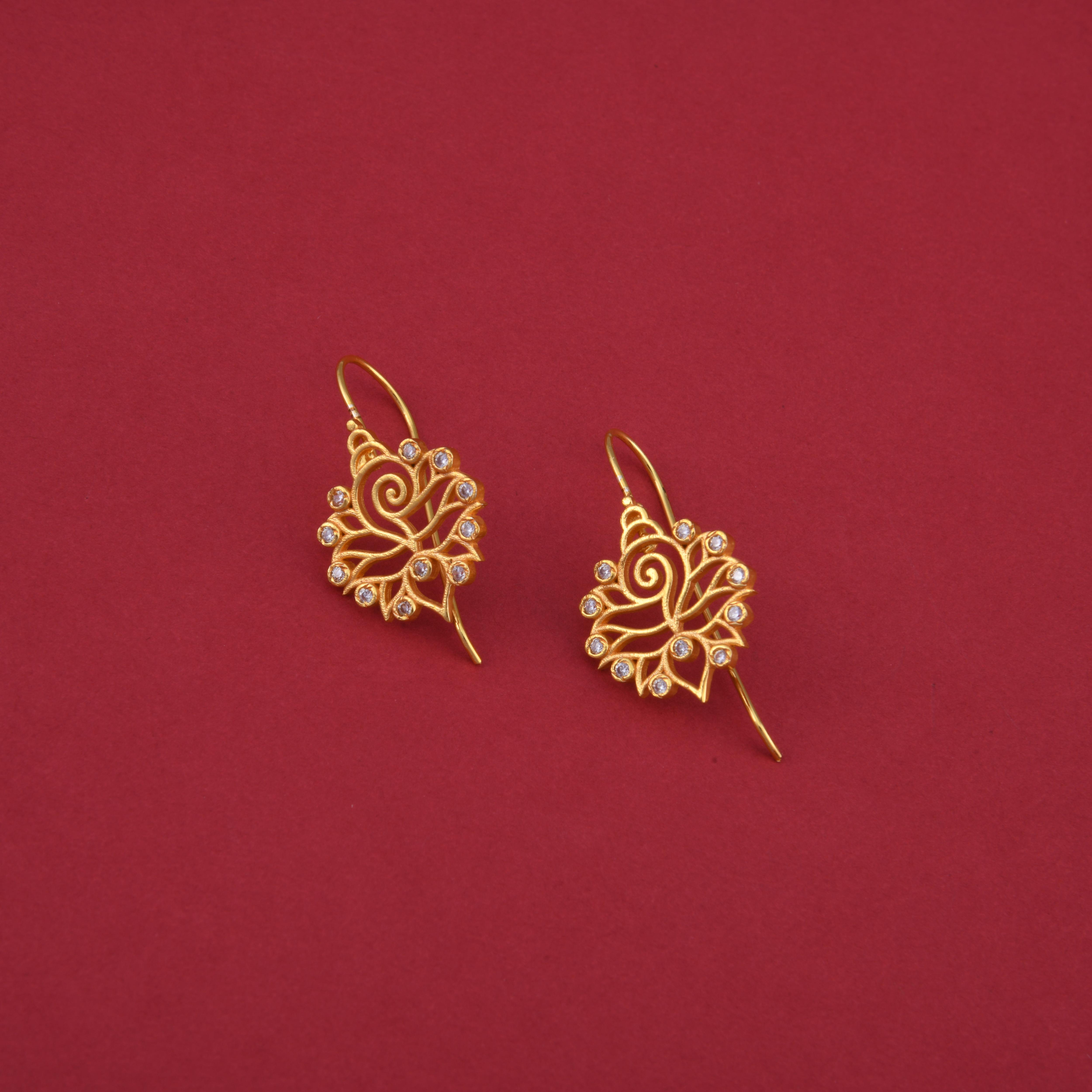Muruja Khoti Chita Hook Earrings