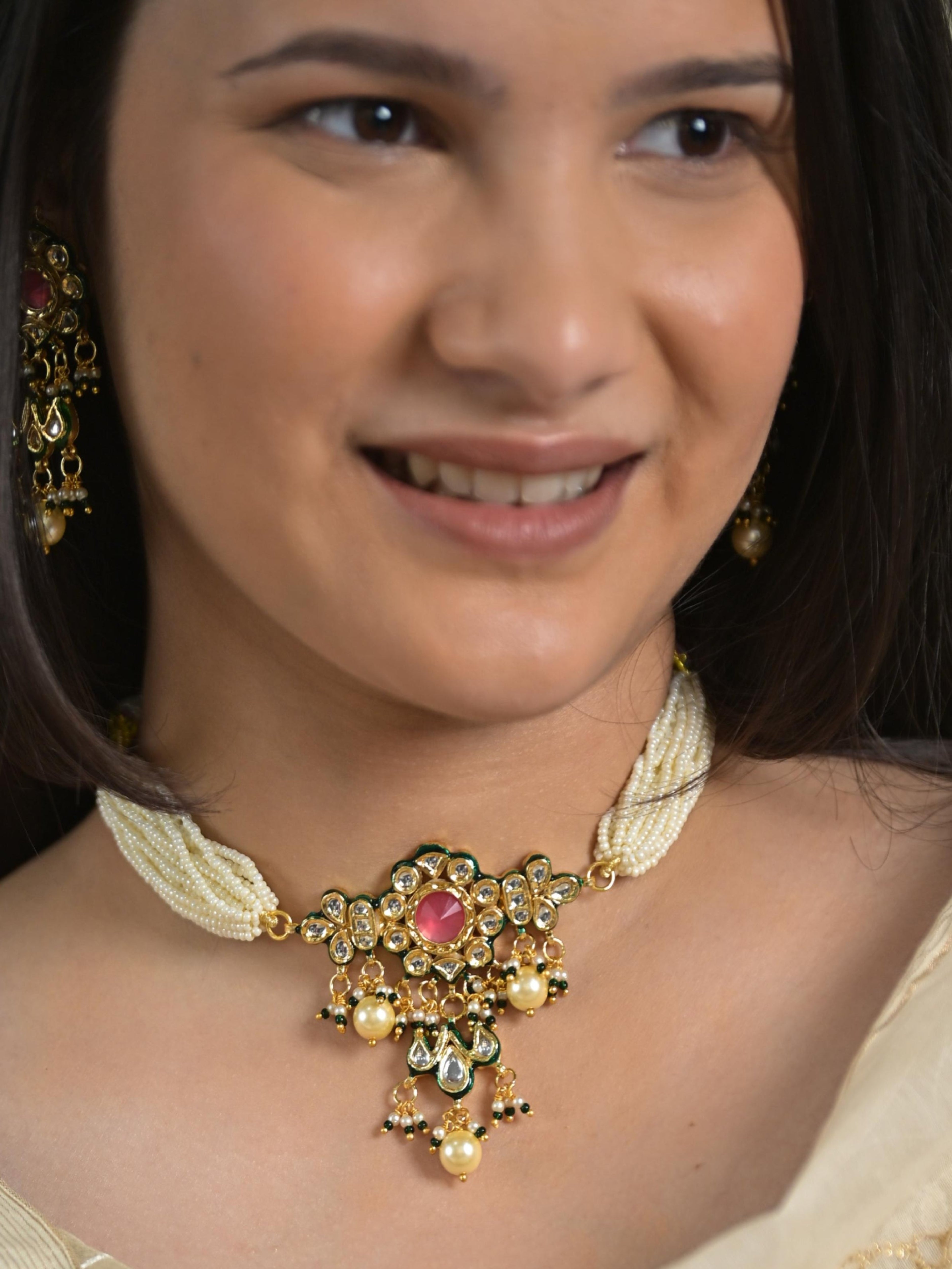 Manjiri Kundan Choker