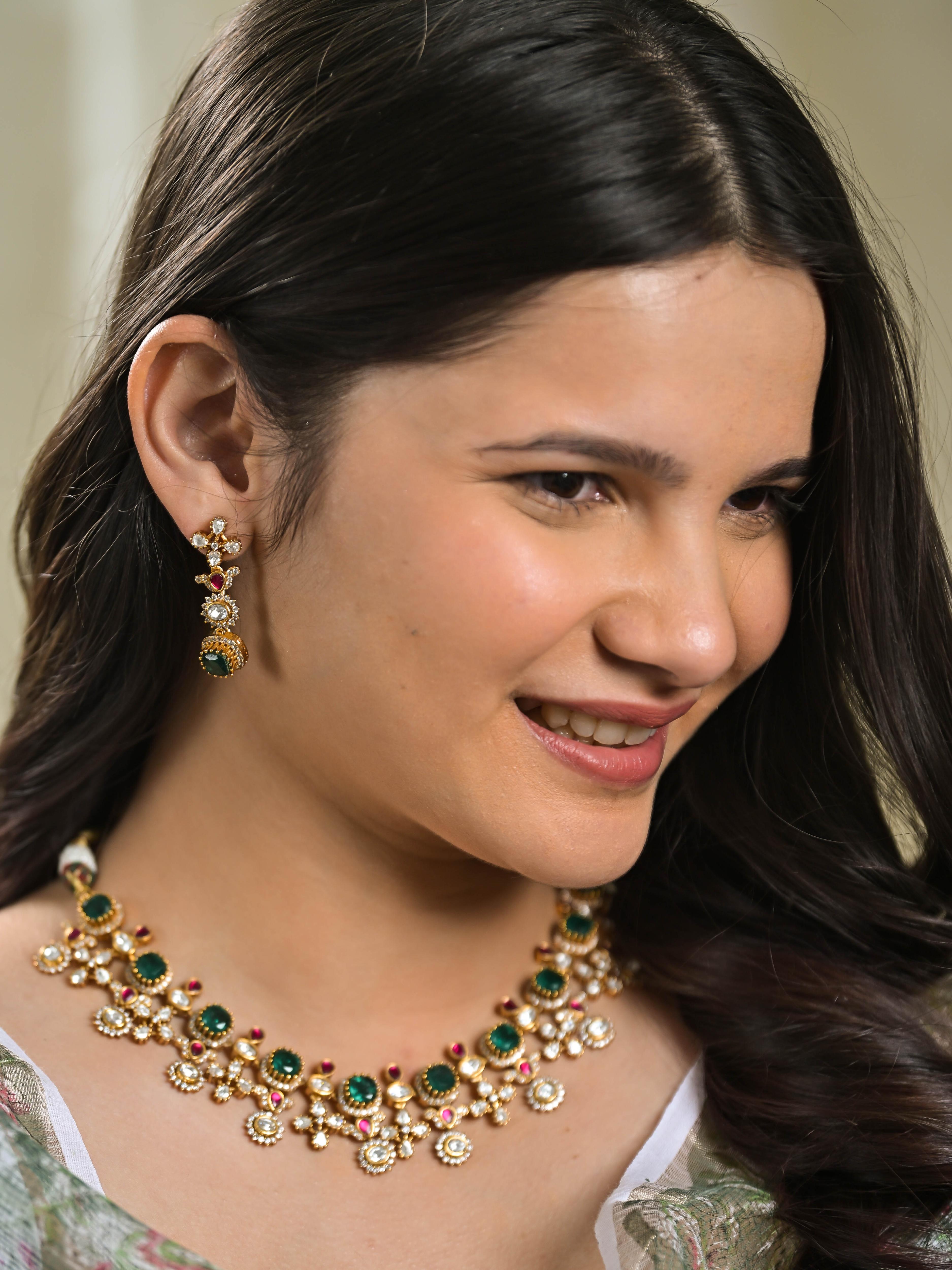 Samaira Kundan Necklace