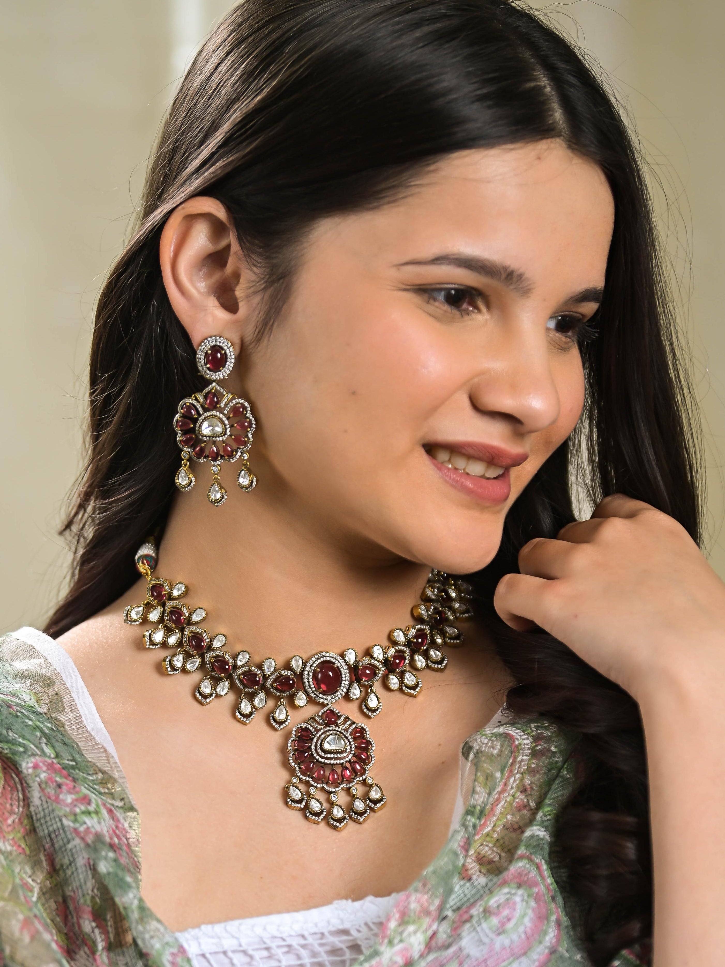 Rucha Kundan Necklace