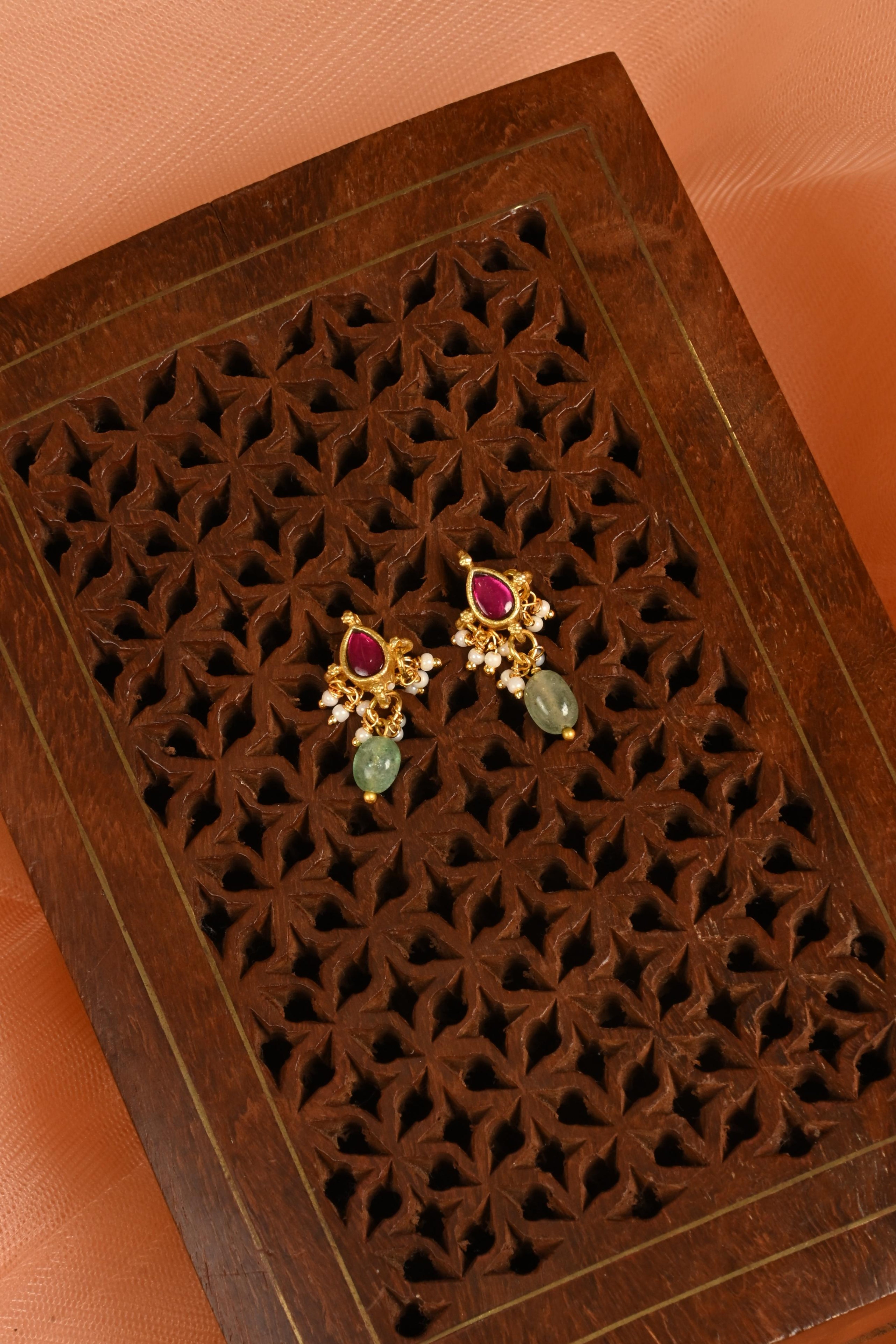 Ovi Jadau Earrings
