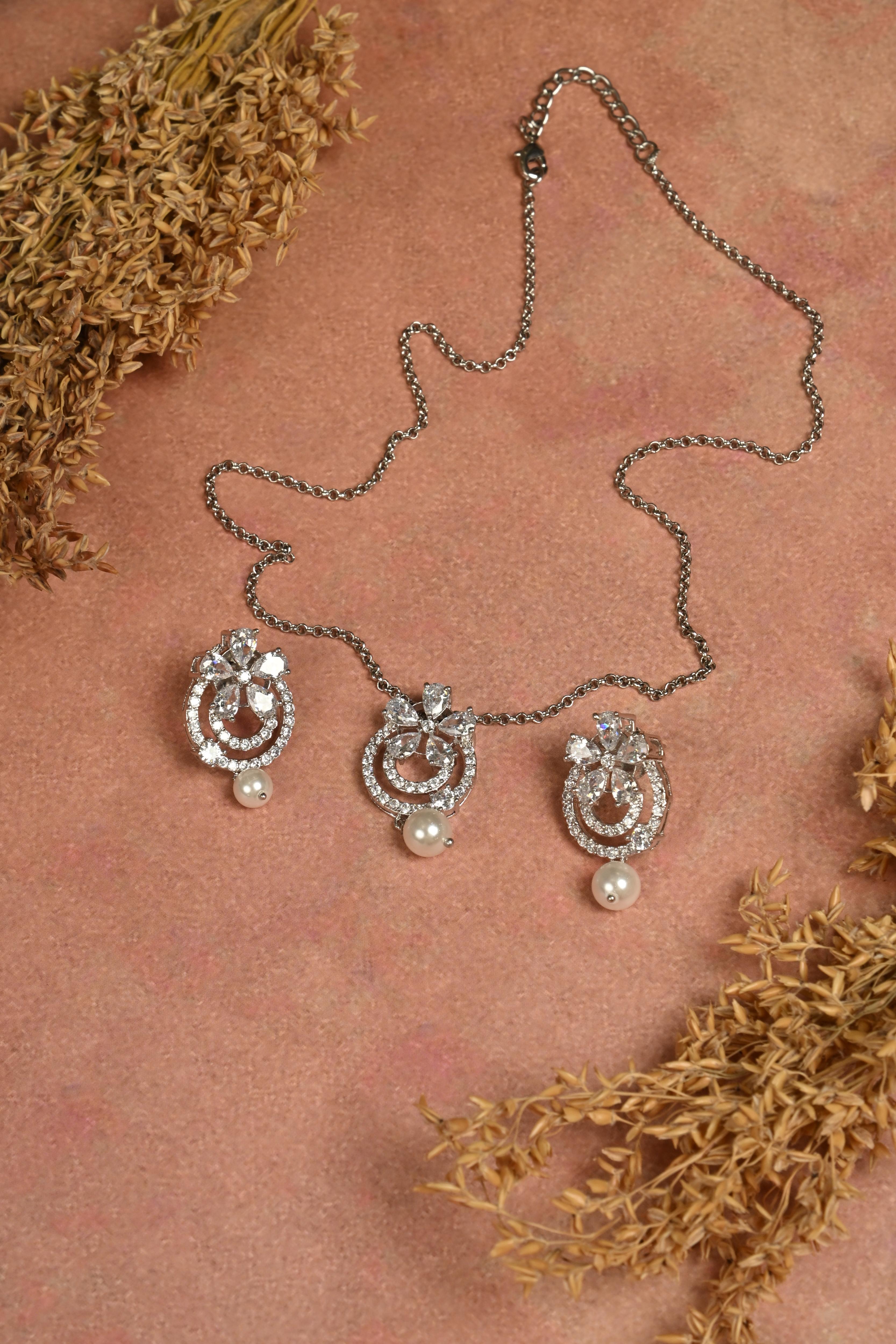 Aria CZ Pendant Set