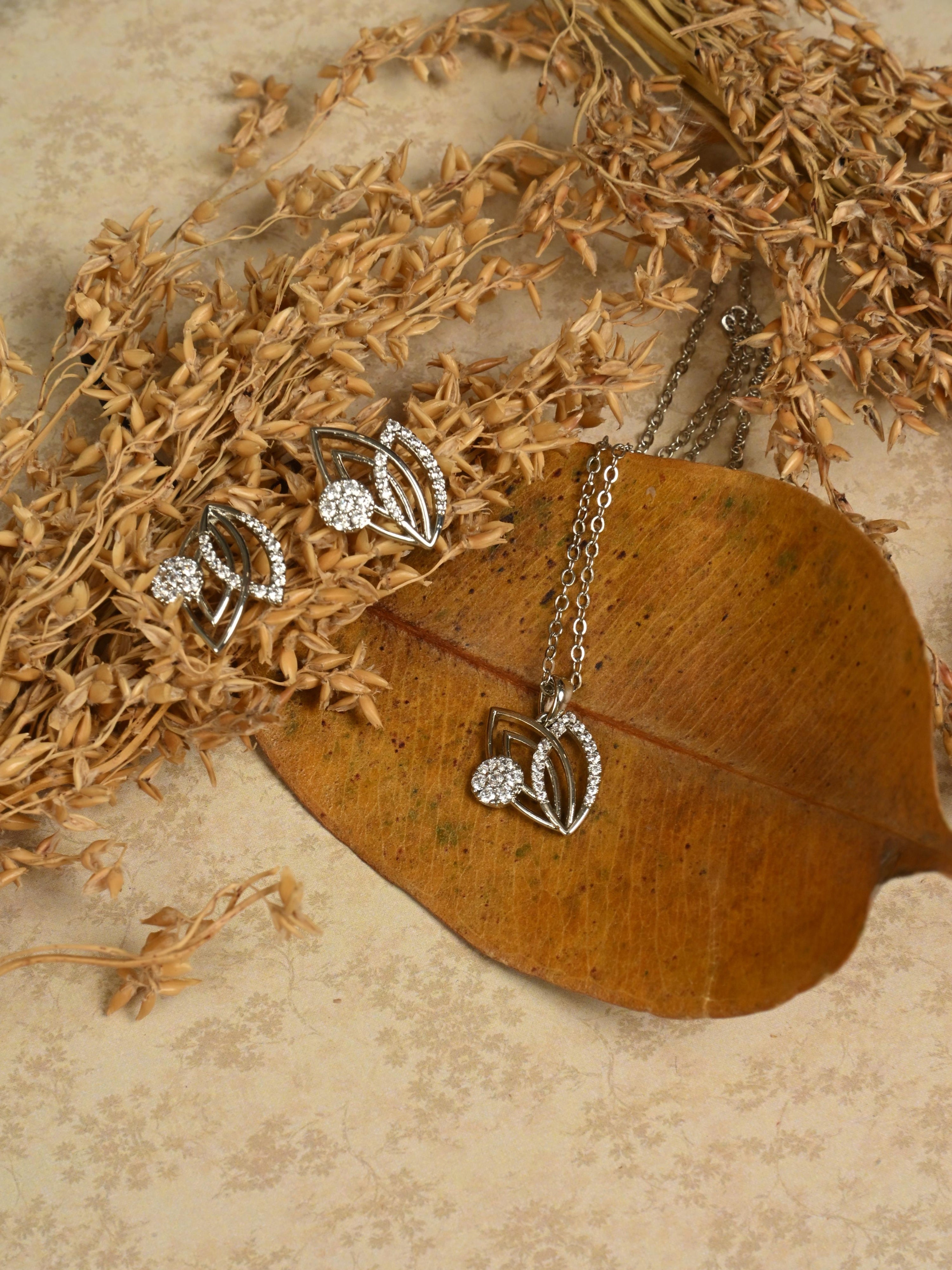 Aisha CZ Pendant Set