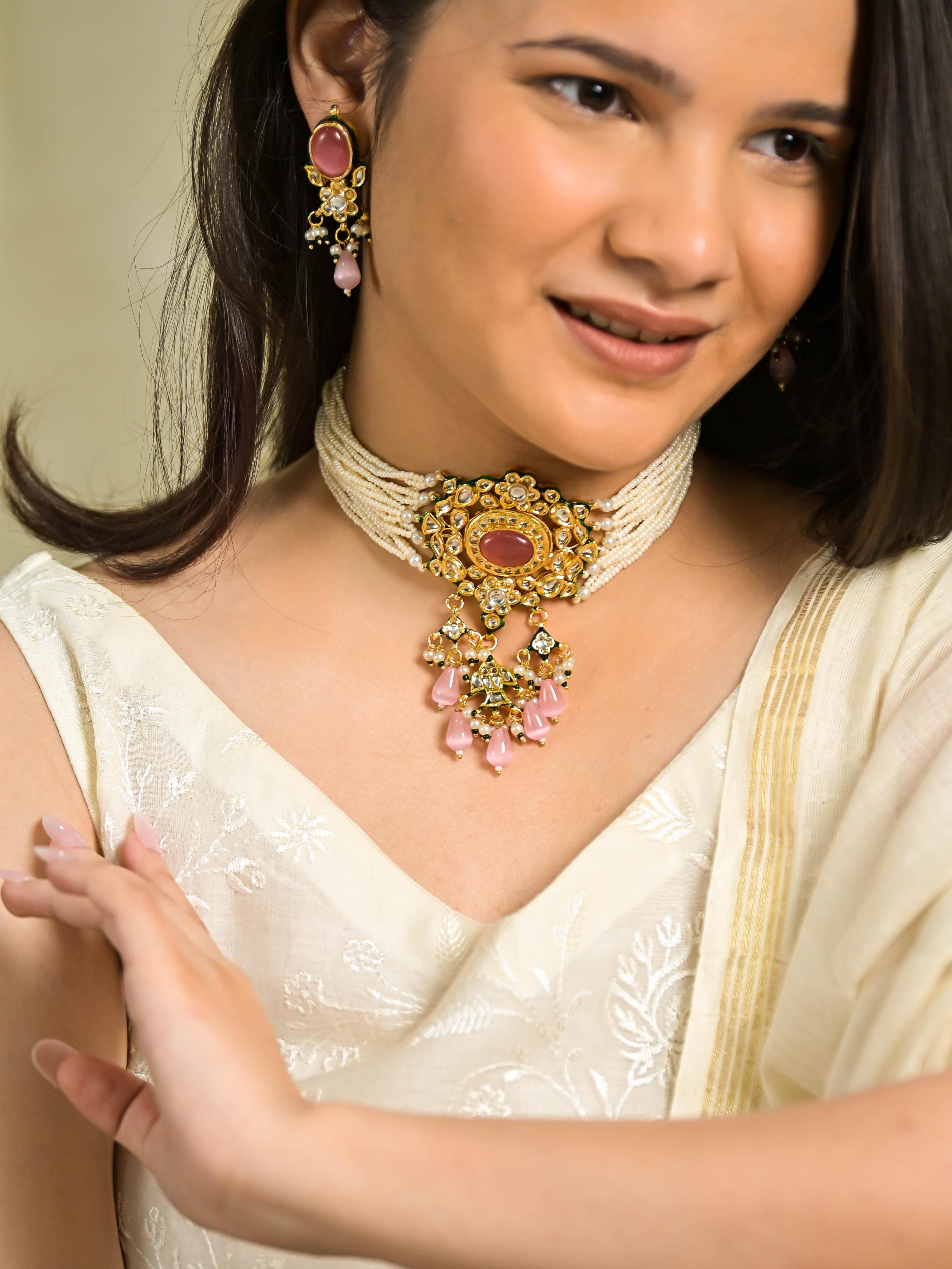 Amrita Kundan Choker Set