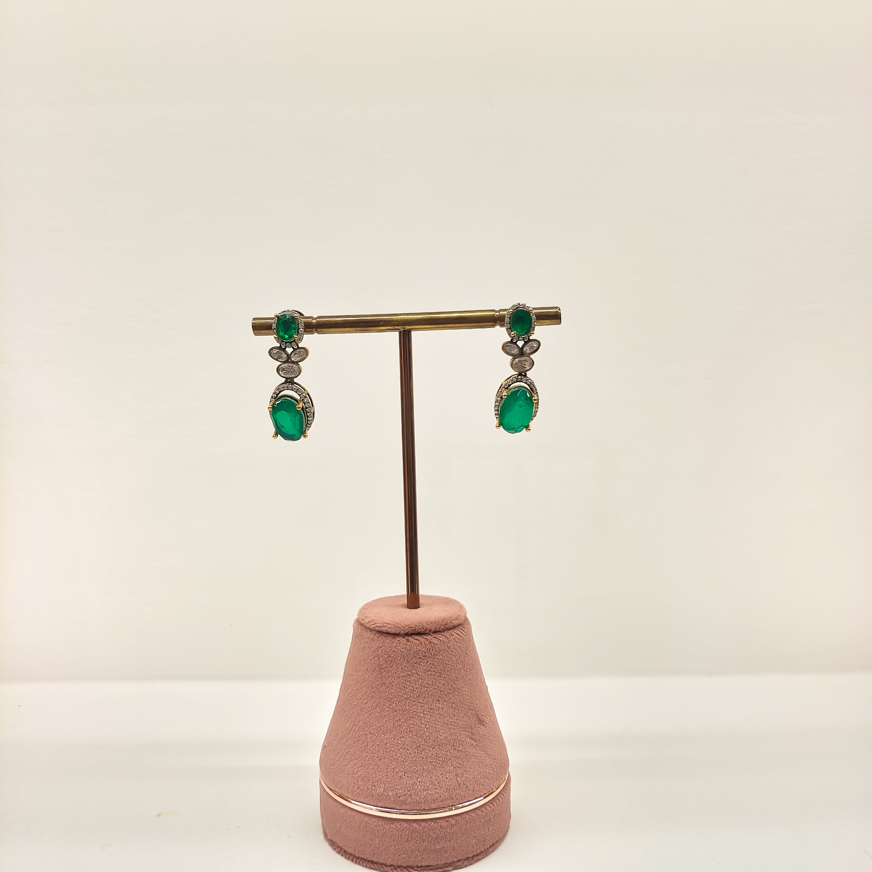 Emerald Layered Kundan Necklace