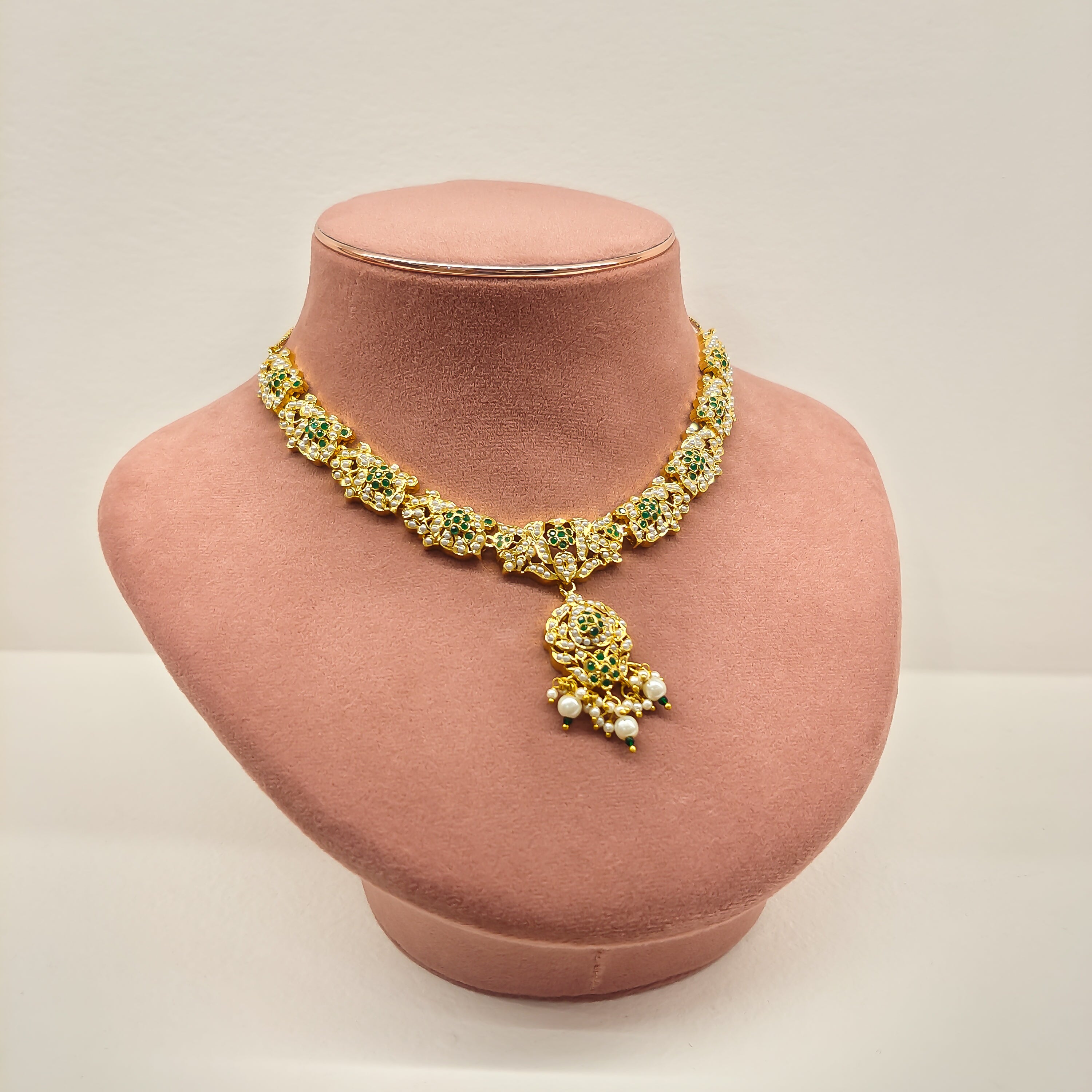 Anupriya Maharashtrain Necklace