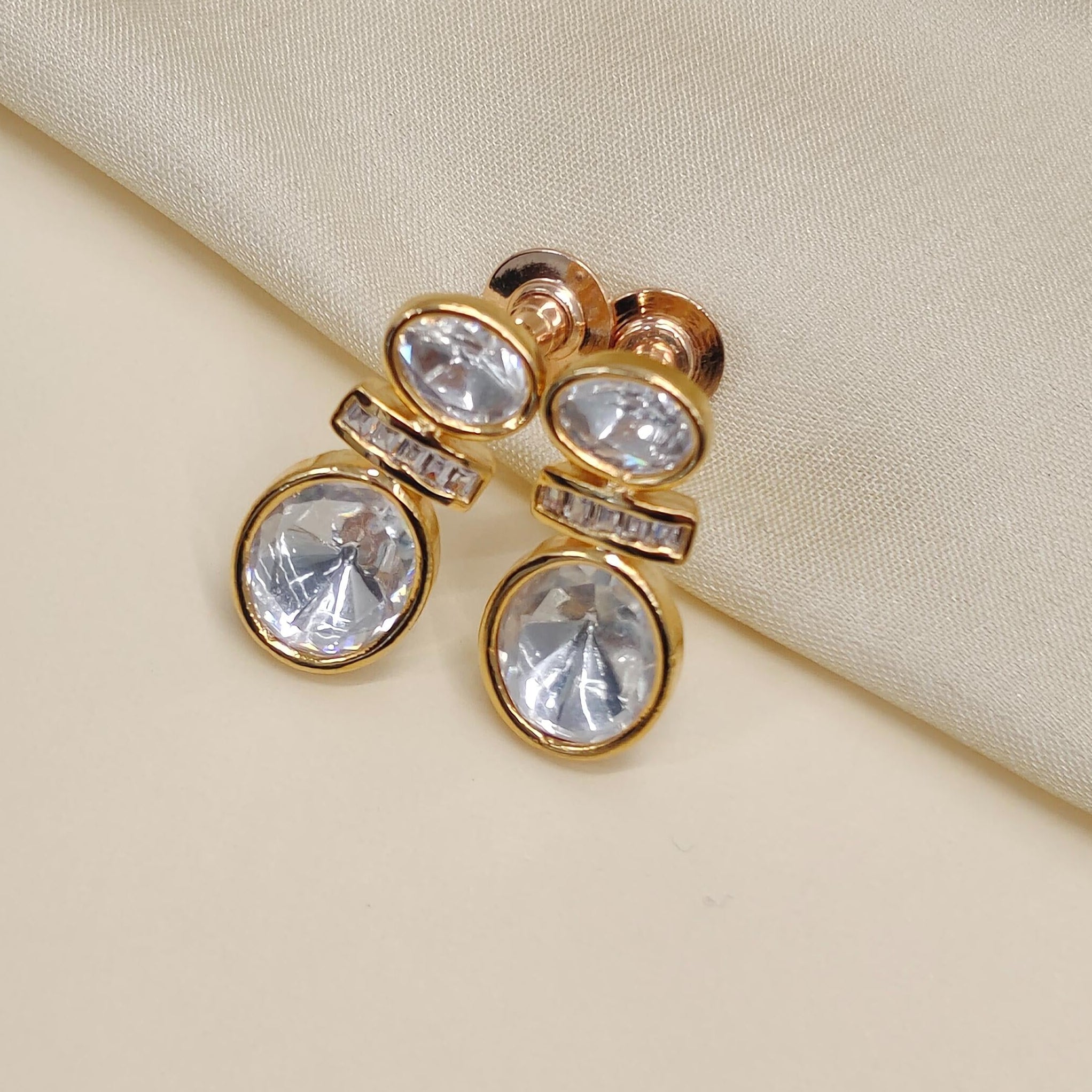 Hruta Kundan Necklace