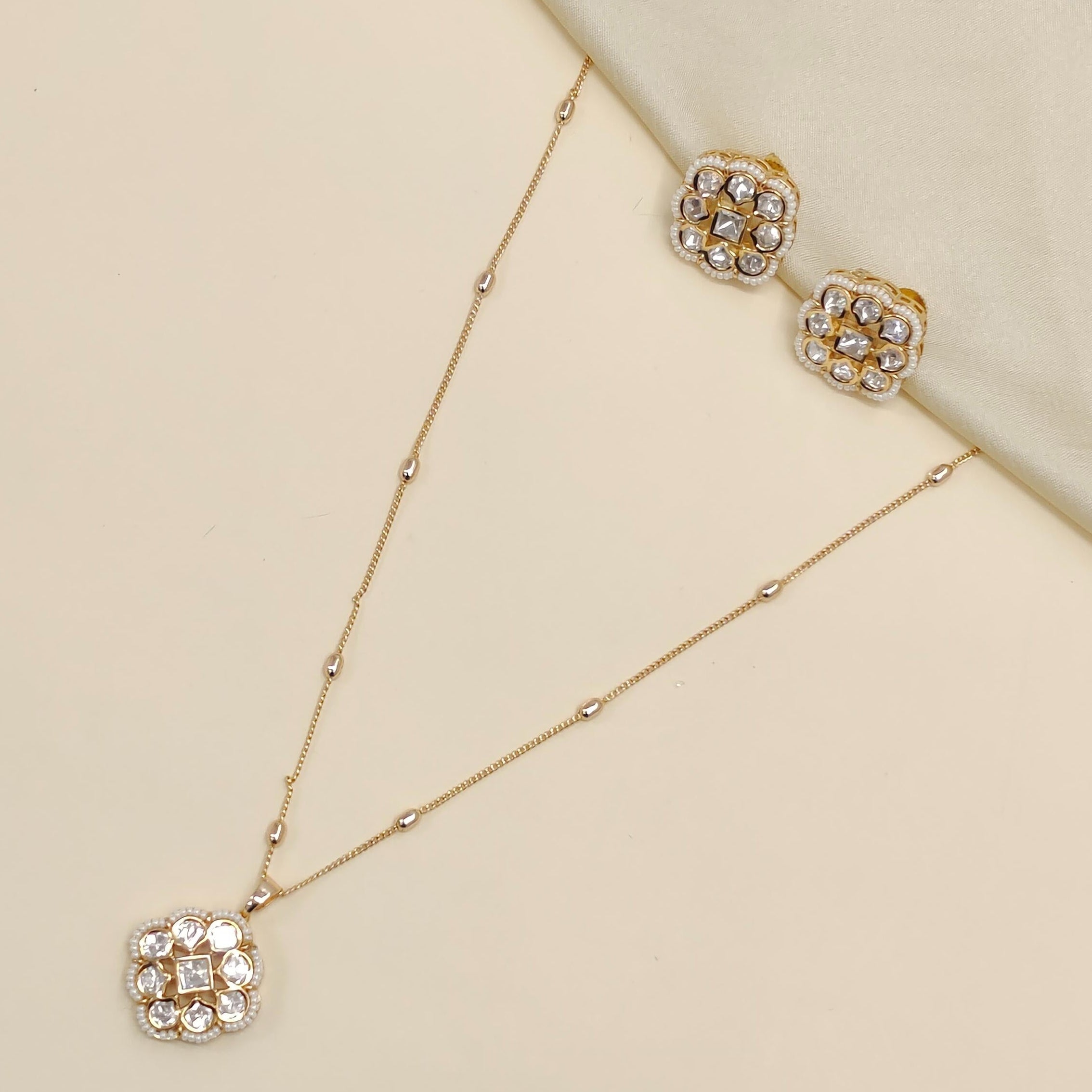 Naina Kundan Necklace