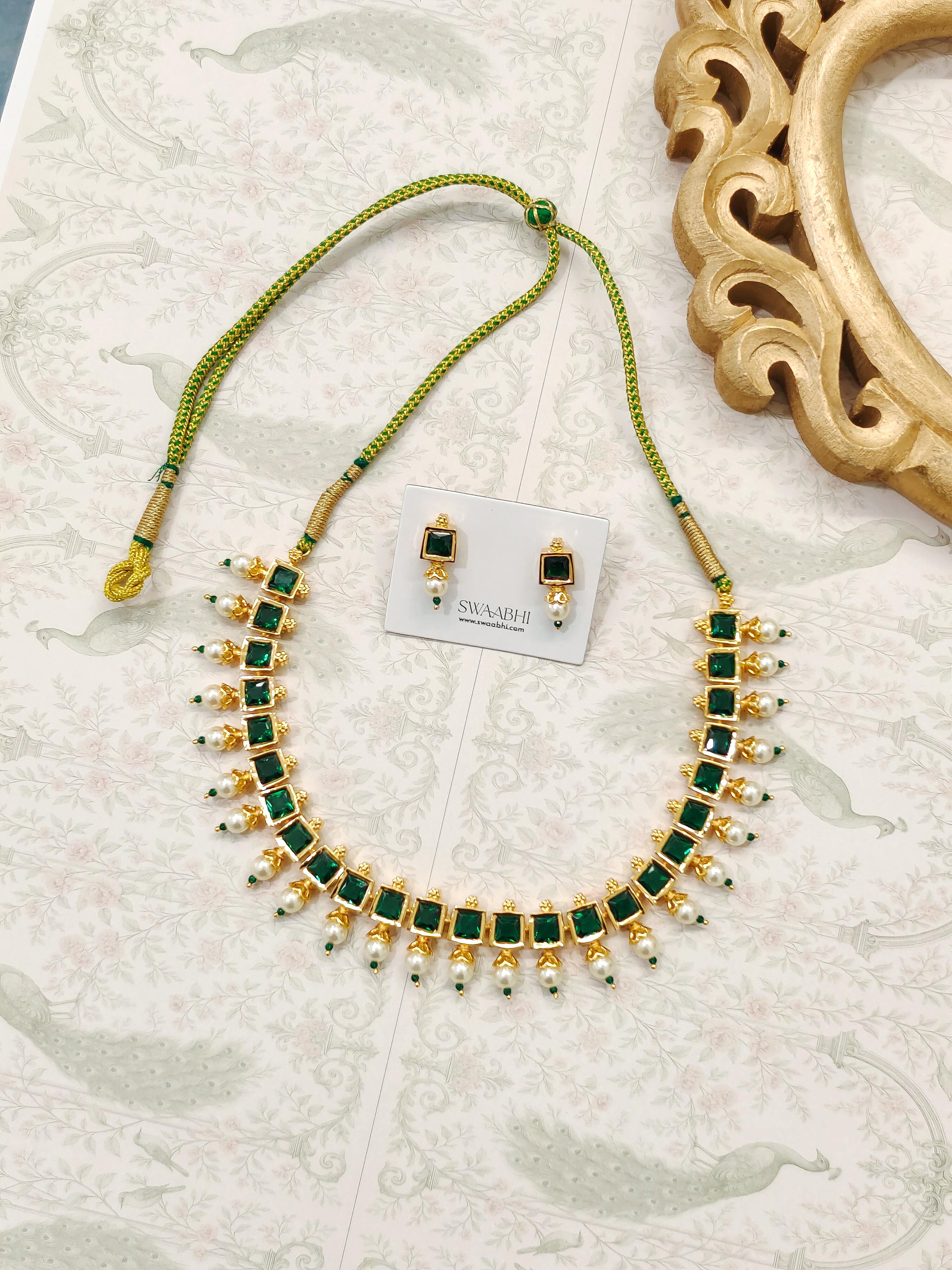 Square Peti Traditional Choker