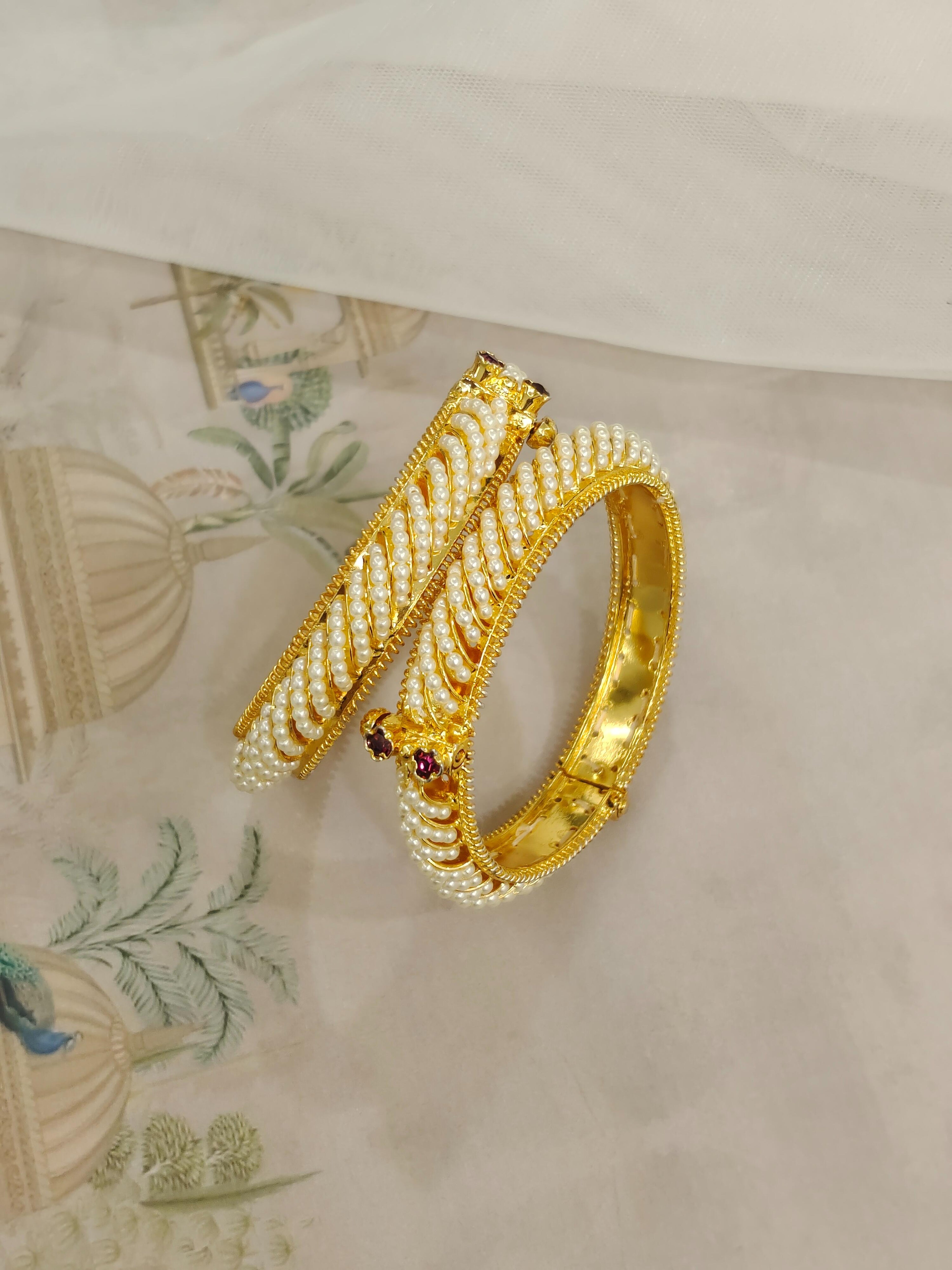 Cross Pearls Line Bangles