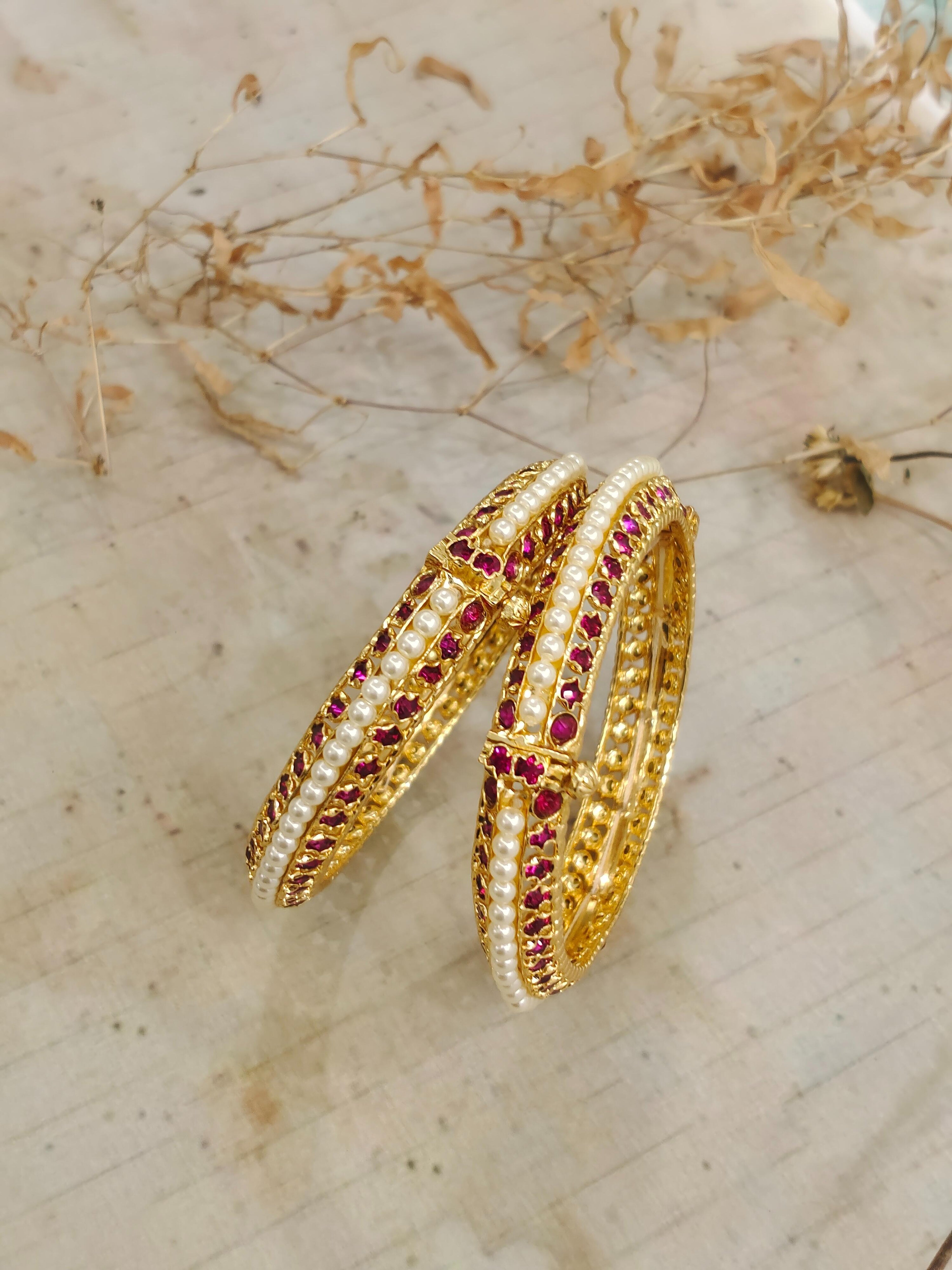 Paridhi Pearls Bangles