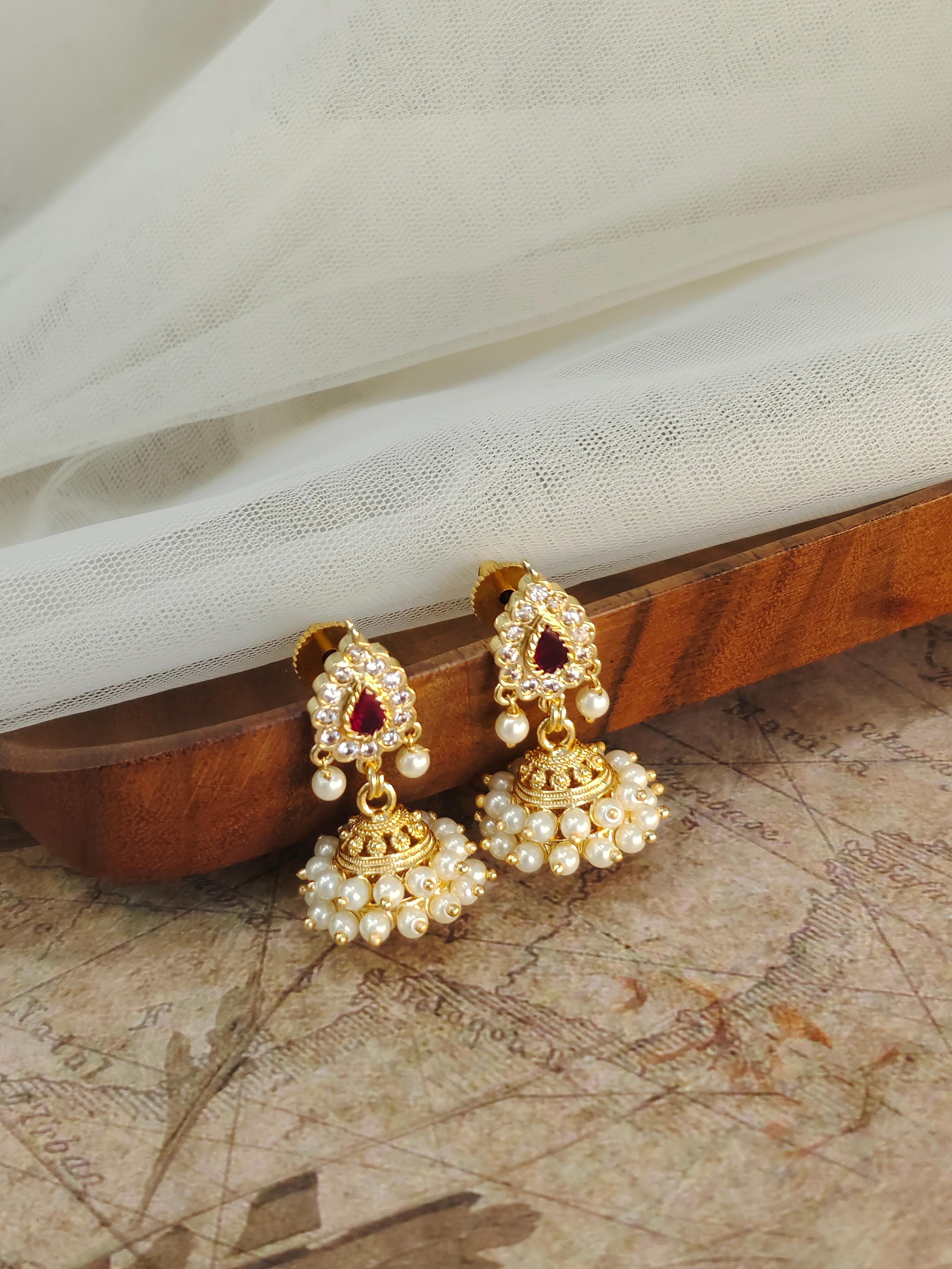 Pearl Gold Maharashtrian Jhumka